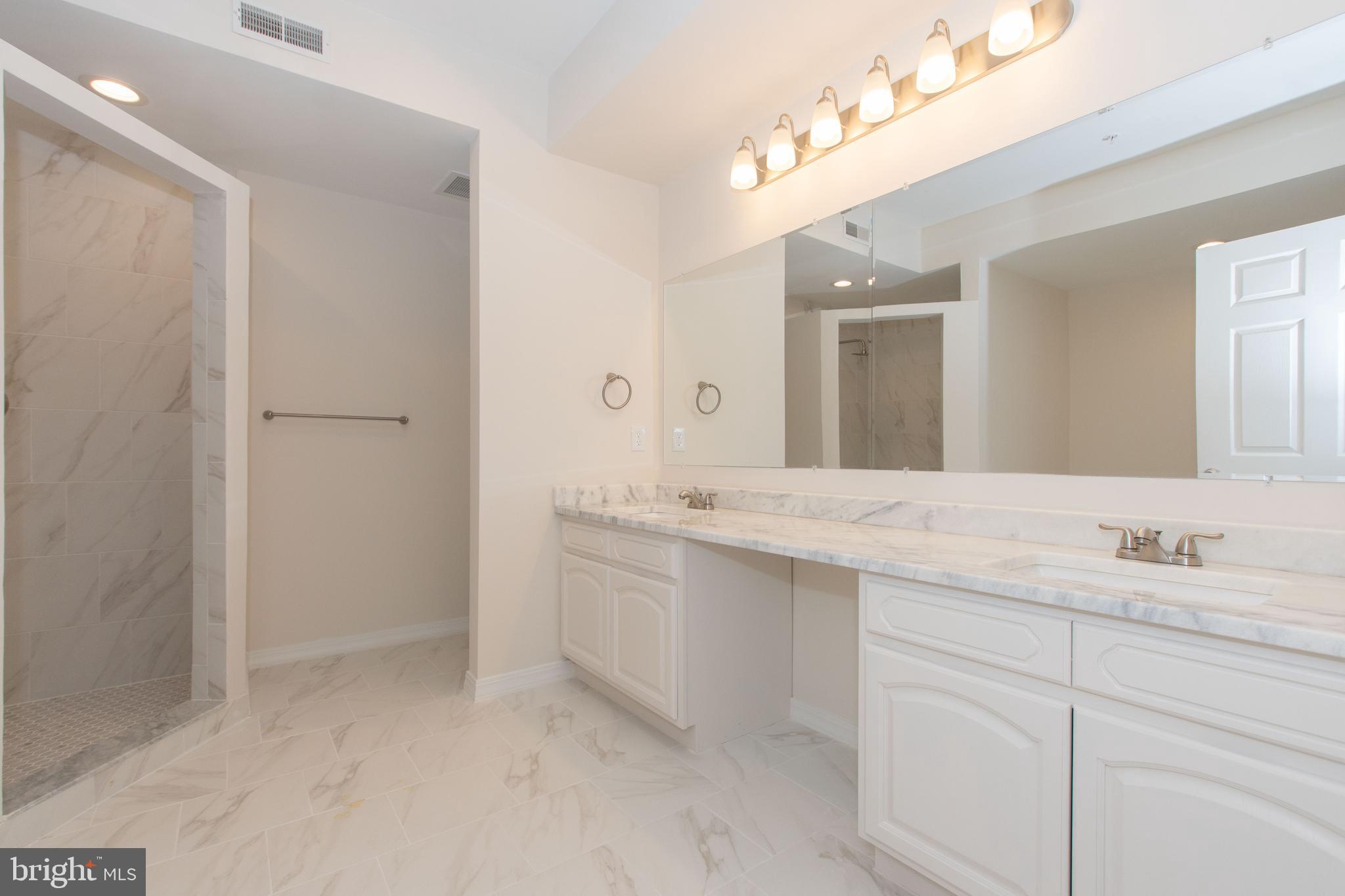 OWENS LANDING - Residential