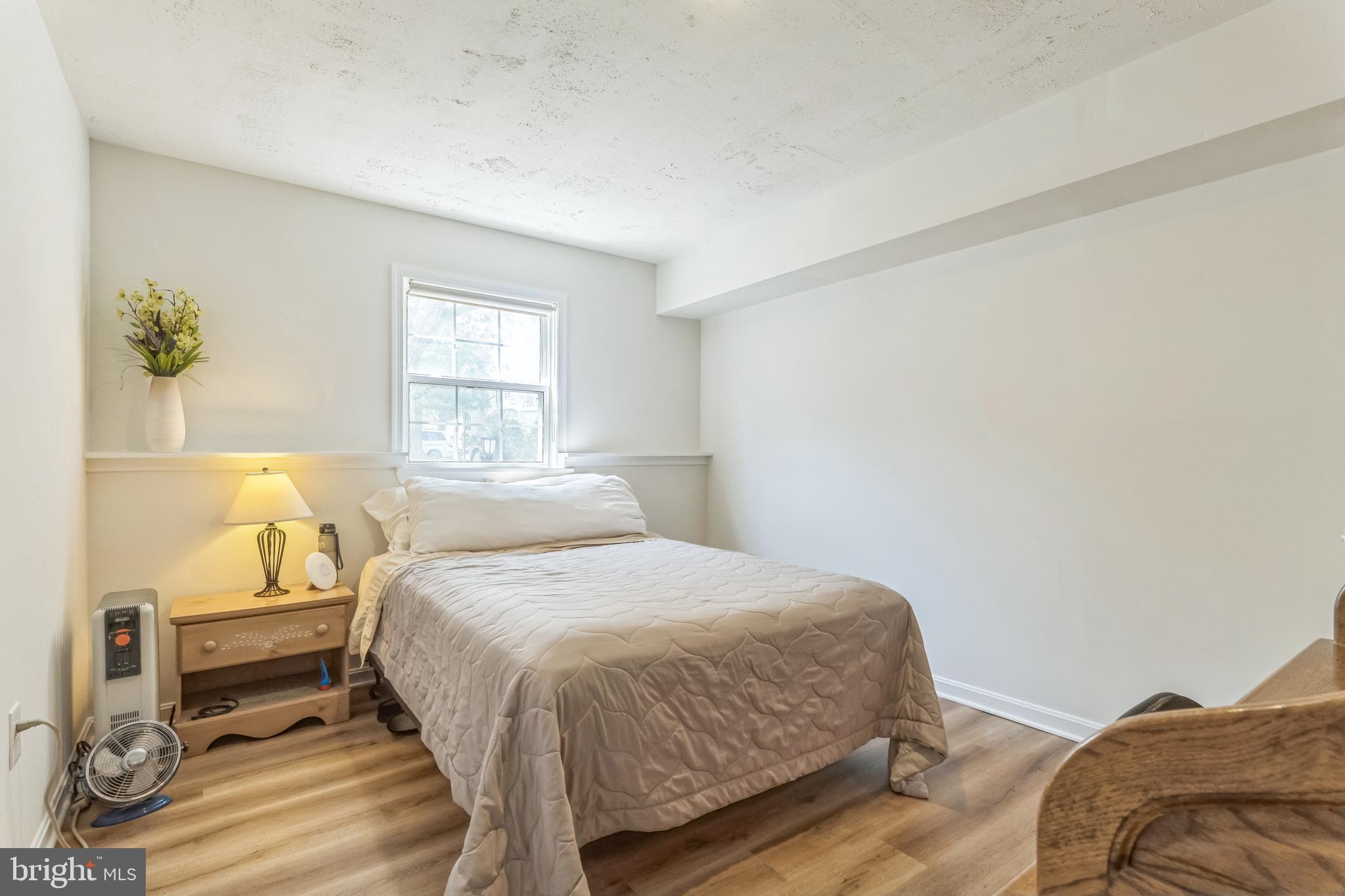 POTOMAC LAKES - Residential