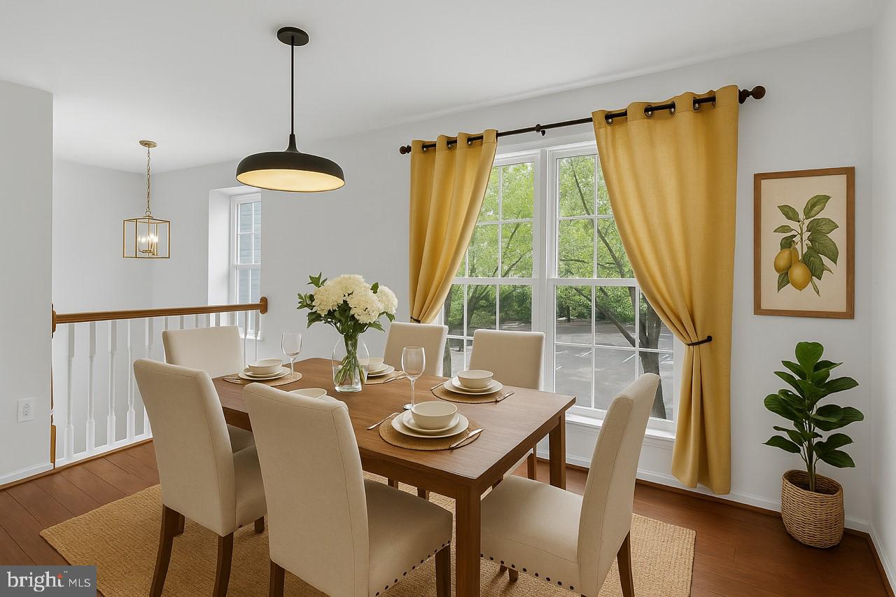 POTOMAC LAKES - Residential