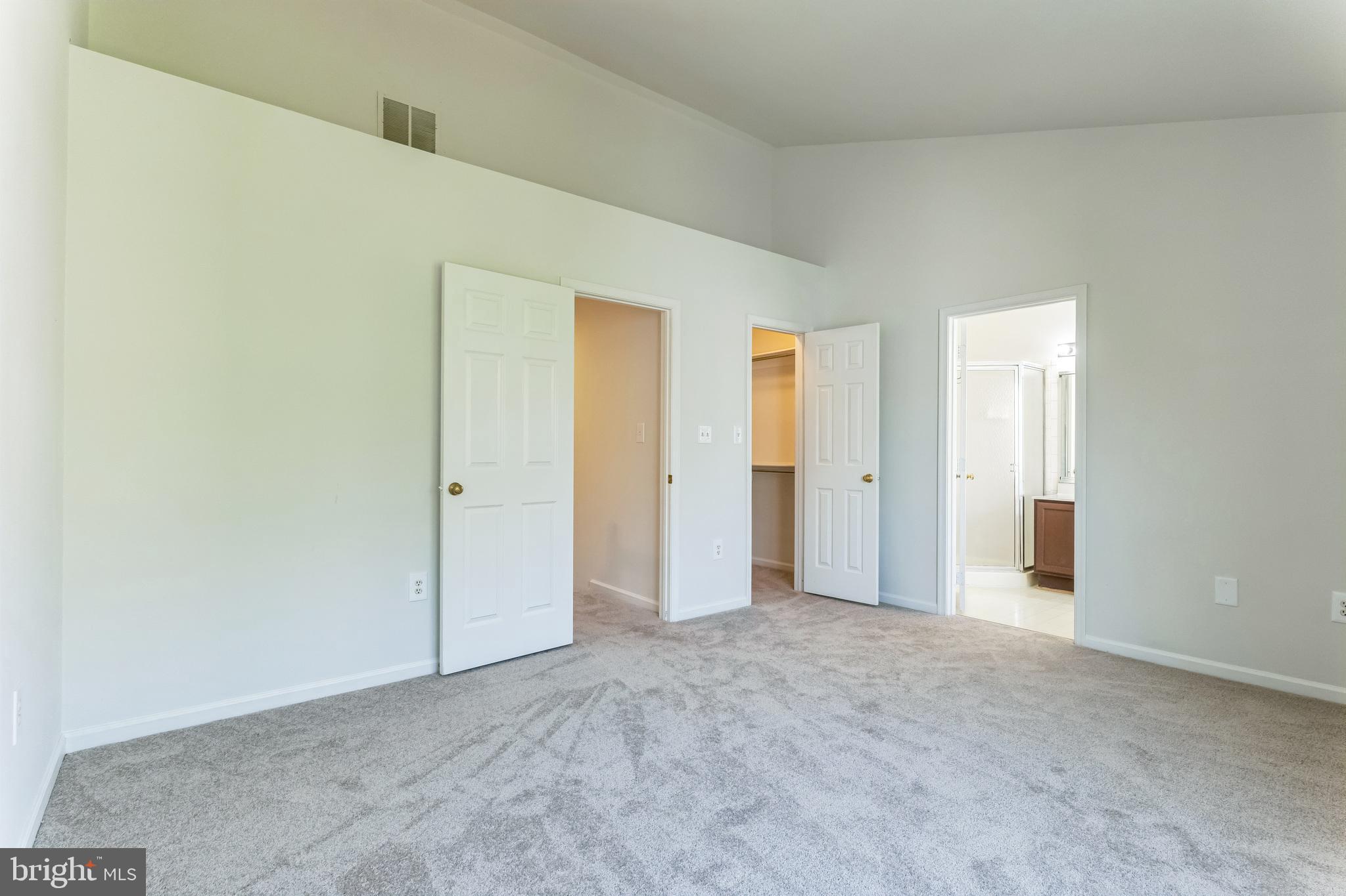 POTOMAC LAKES - Residential