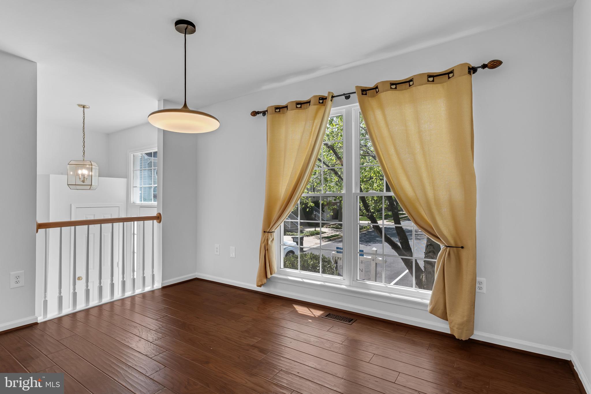 POTOMAC LAKES - Residential