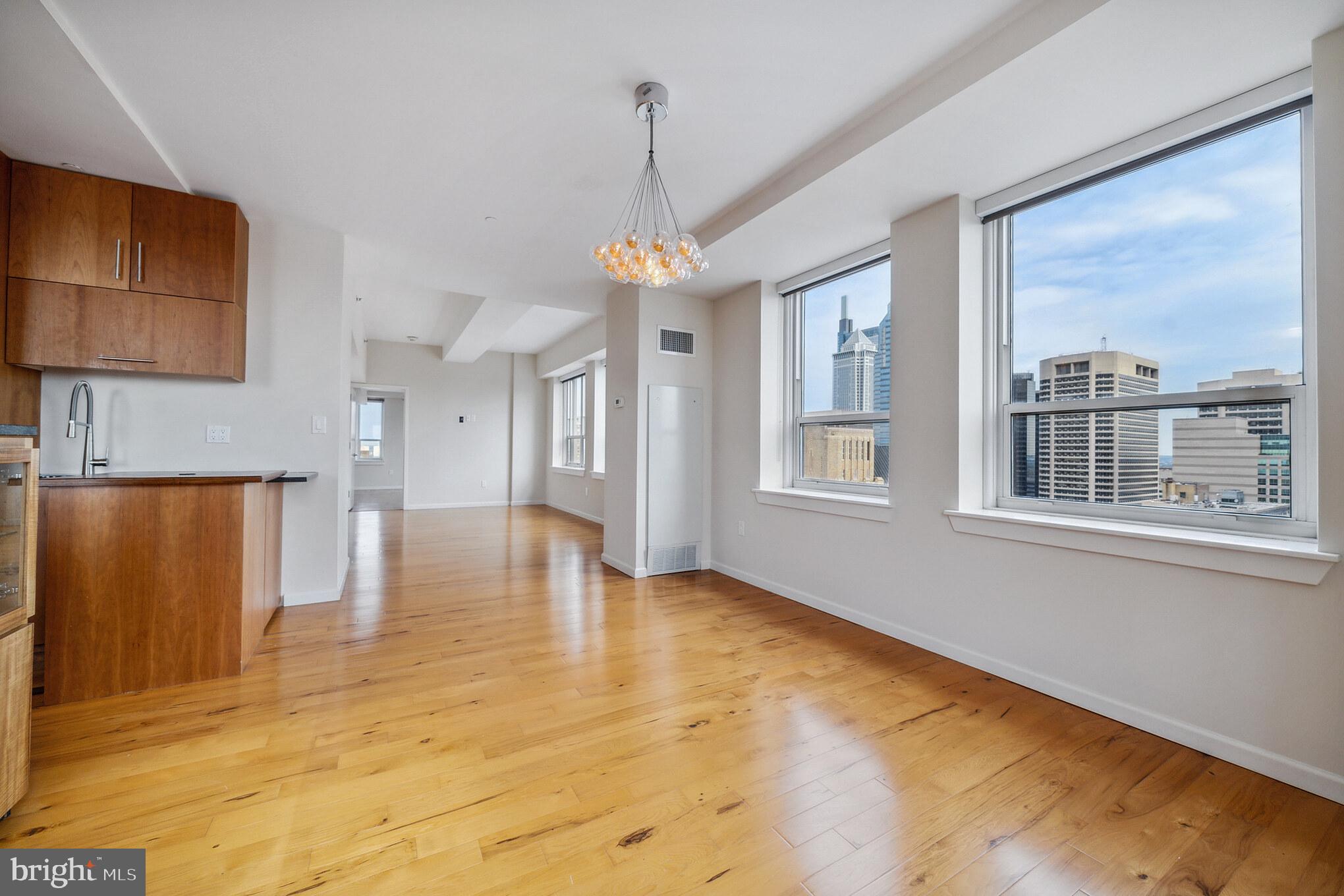 1425 LOCUST STREET 28A