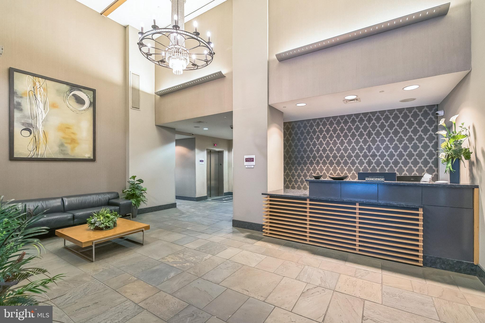 AVENUE OF THE ARTS - Residential