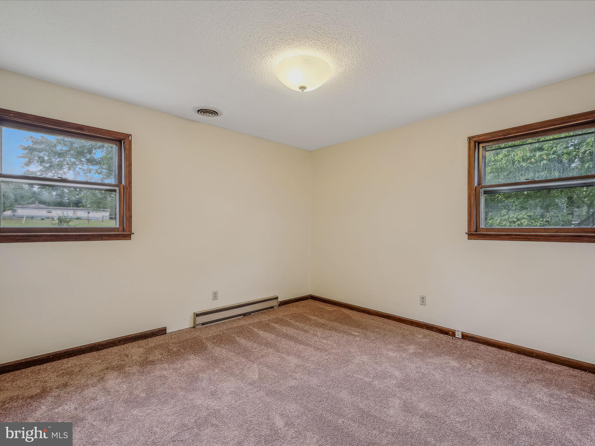 APPLE ORCHARD ACRES - Residential