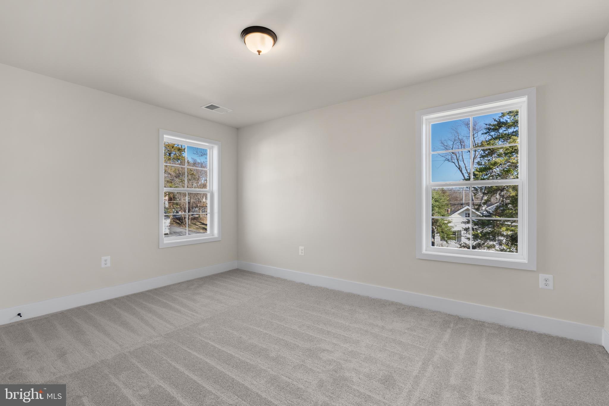 SYLVAN SHORES - Residential Lease