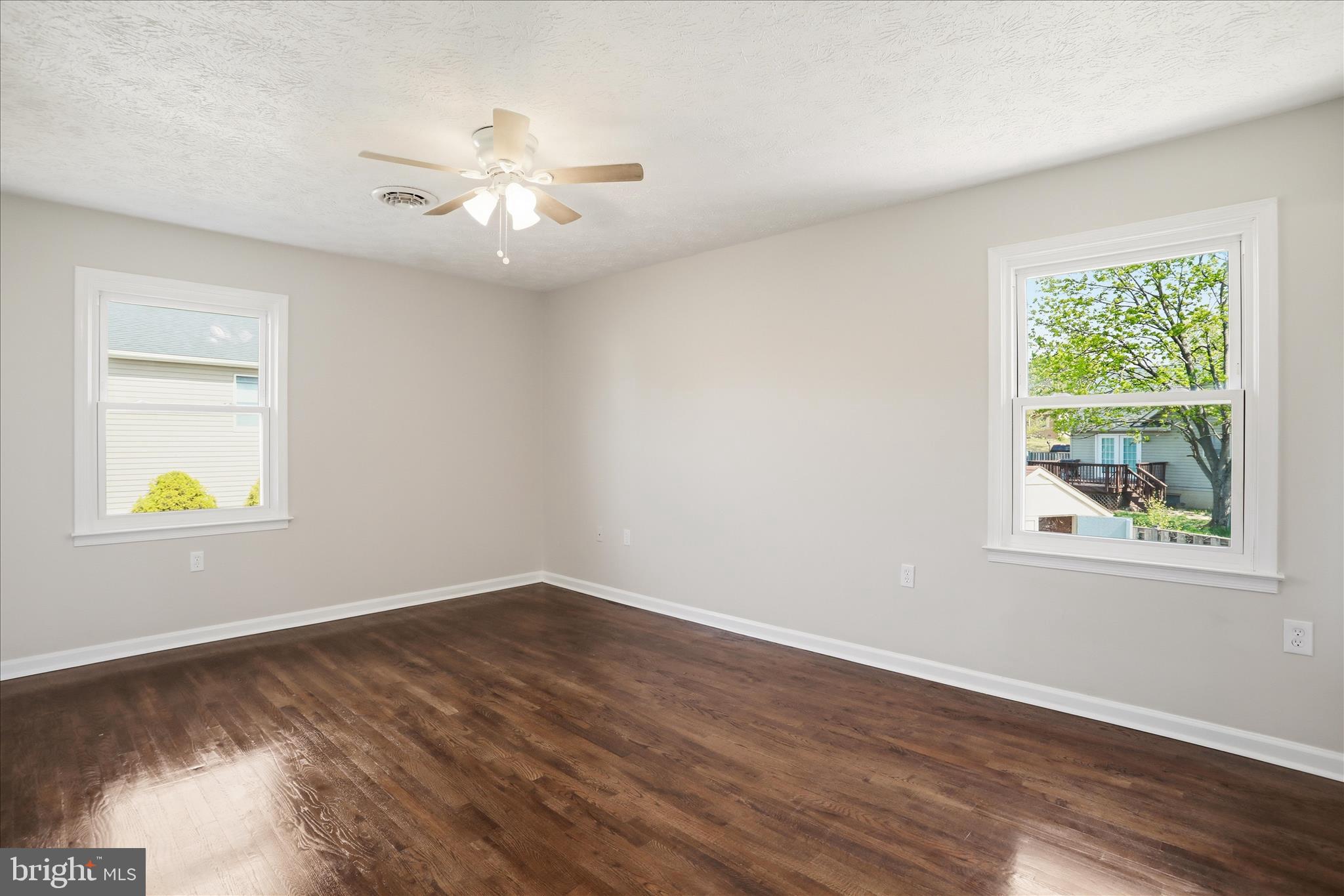 GREENBRIAR VILLAGE - Residential