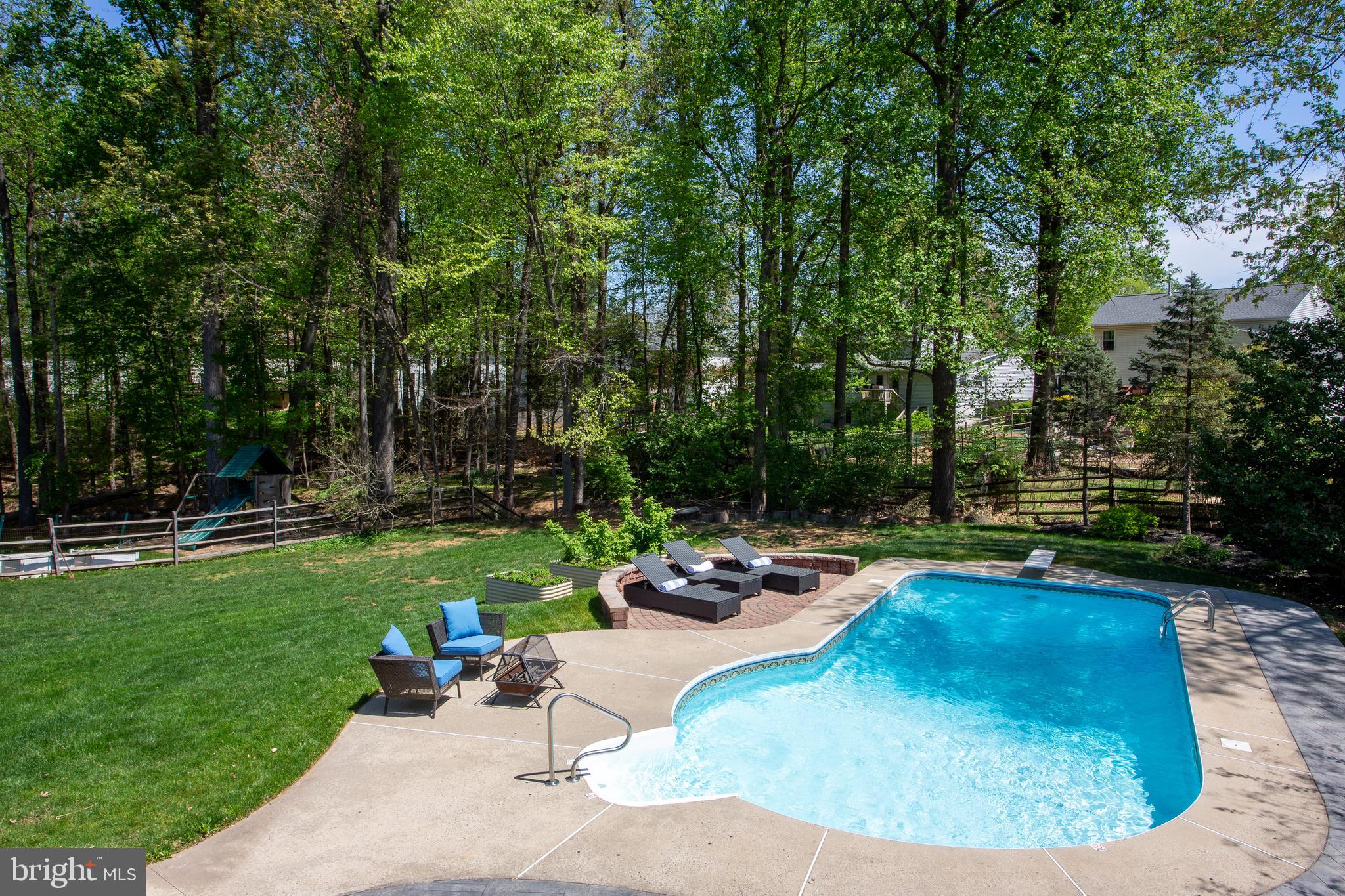 DUFIEF MILL ESTATES - Residential