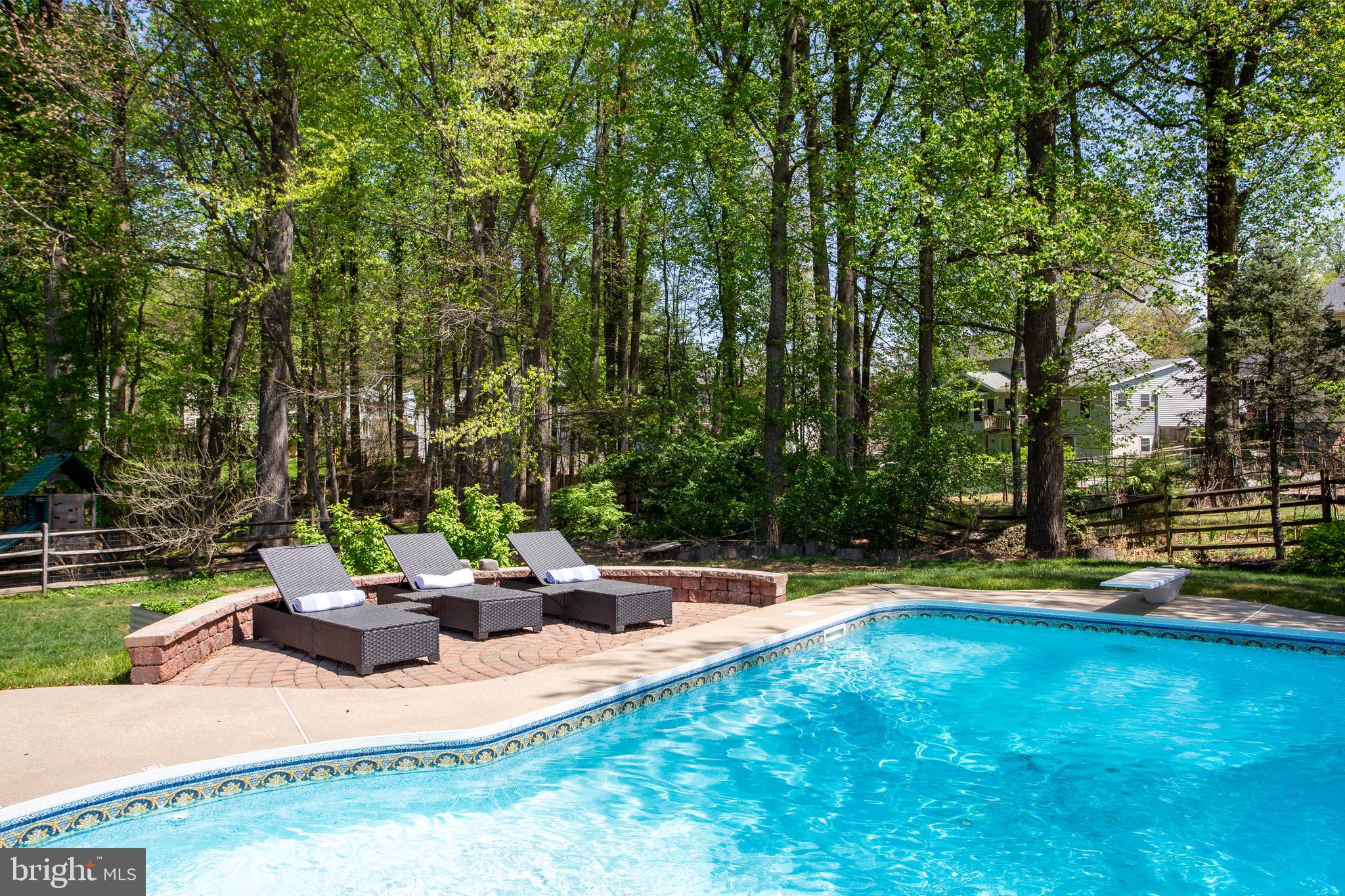 DUFIEF MILL ESTATES - Residential