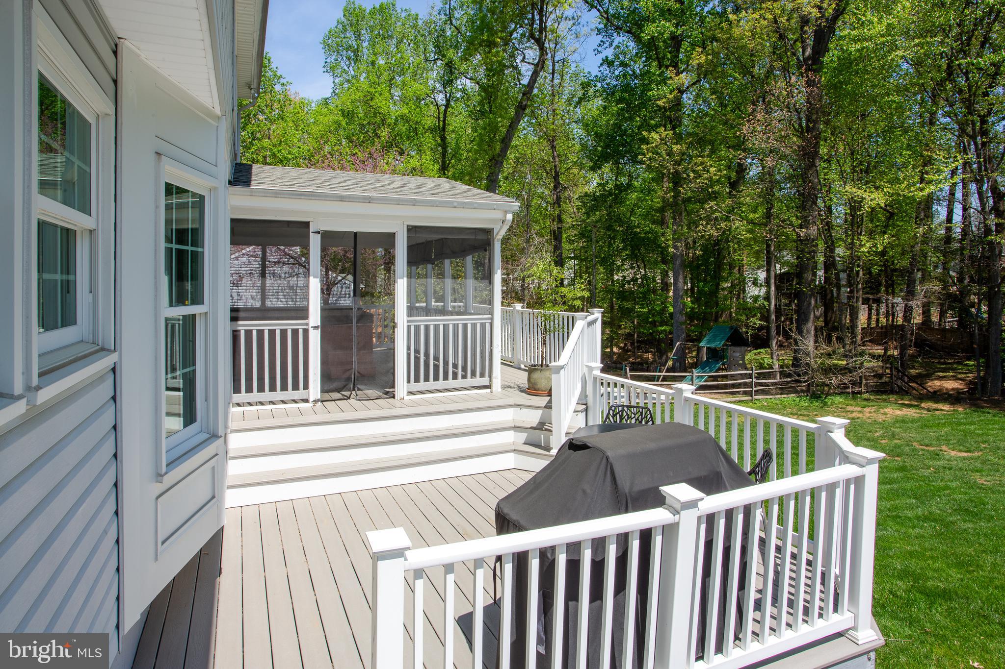 DUFIEF MILL ESTATES - Residential