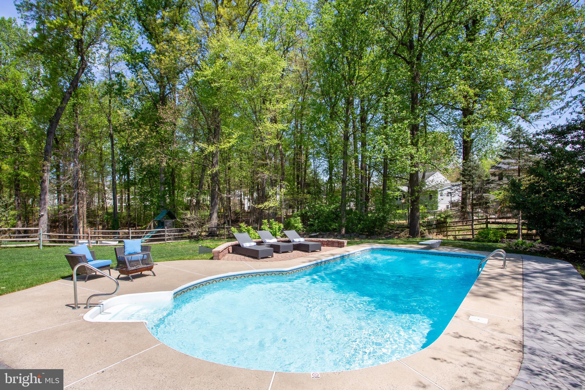 DUFIEF MILL ESTATES - Residential