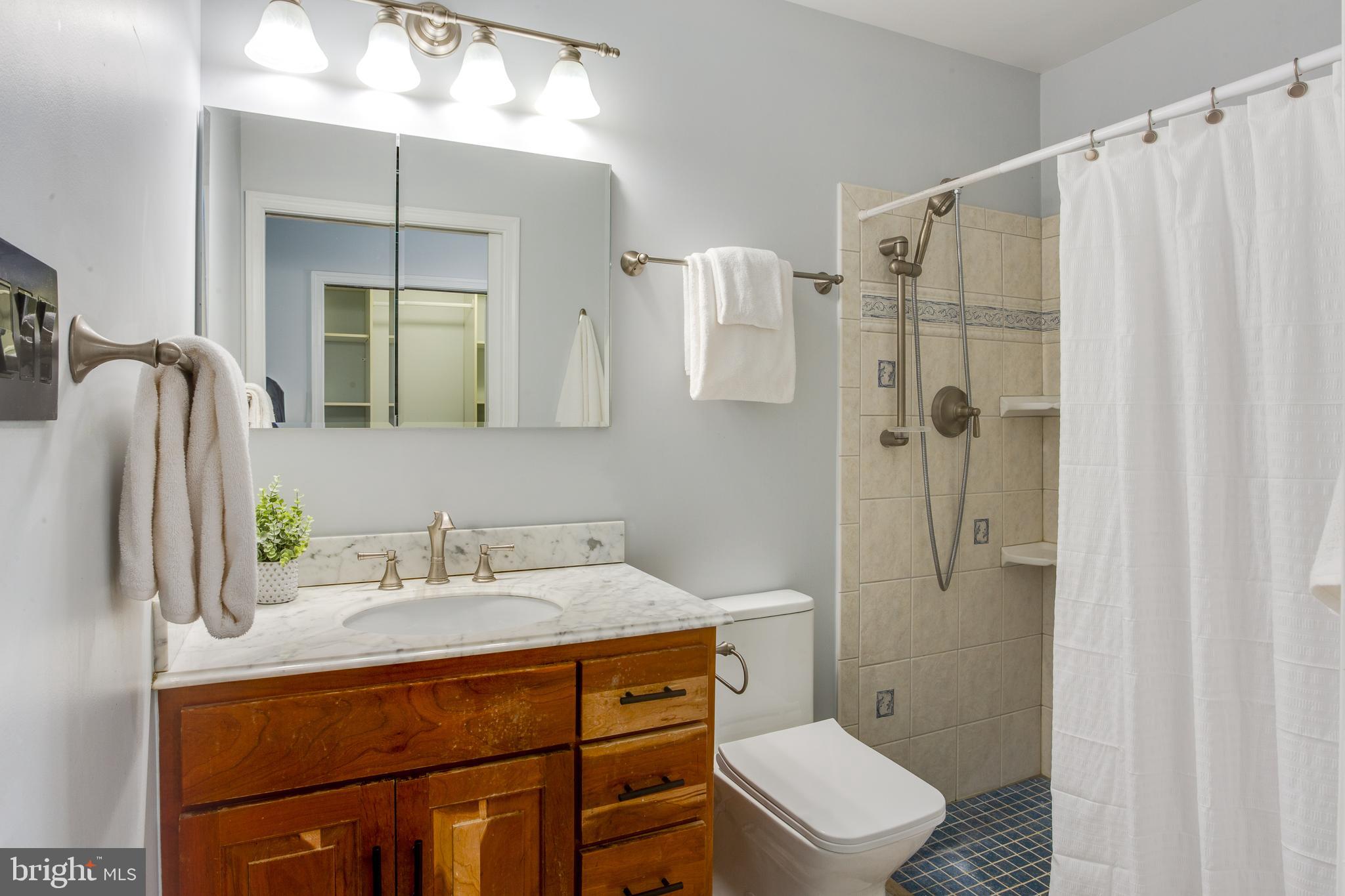 DUFIEF MILL ESTATES - Residential