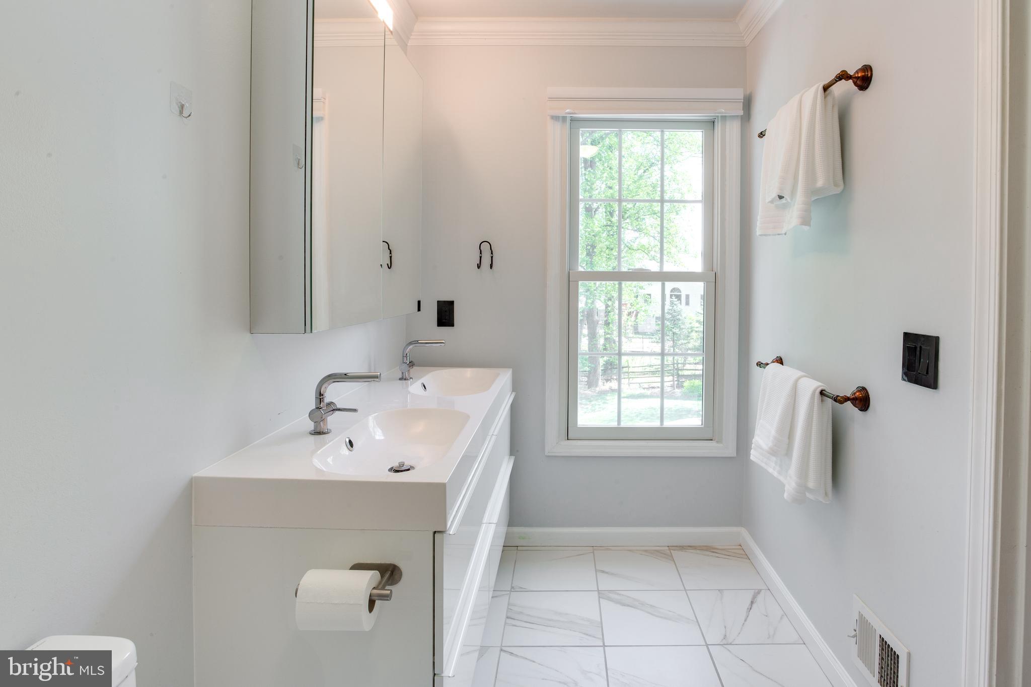 DUFIEF MILL ESTATES - Residential