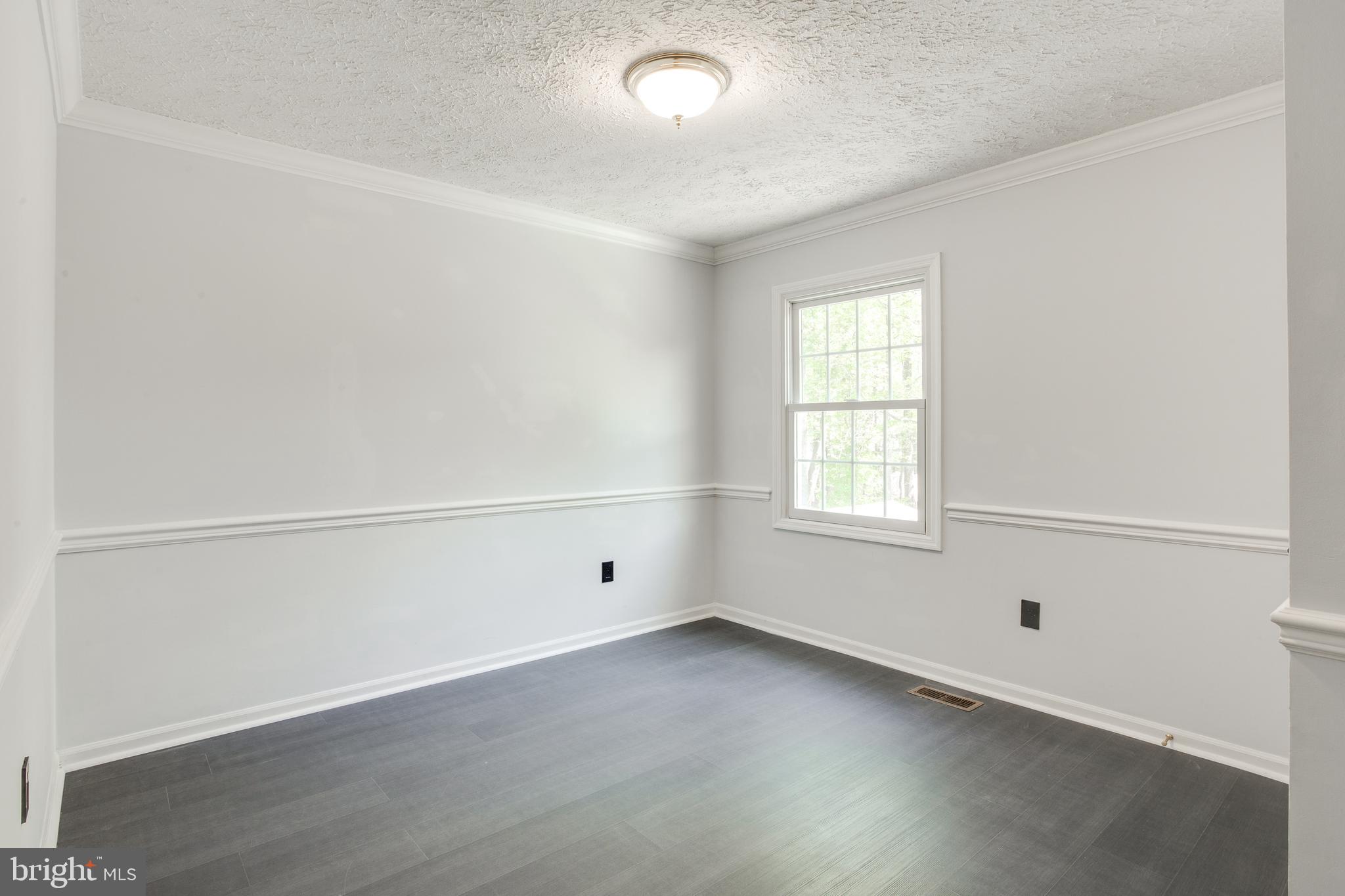 DUFIEF MILL ESTATES - Residential