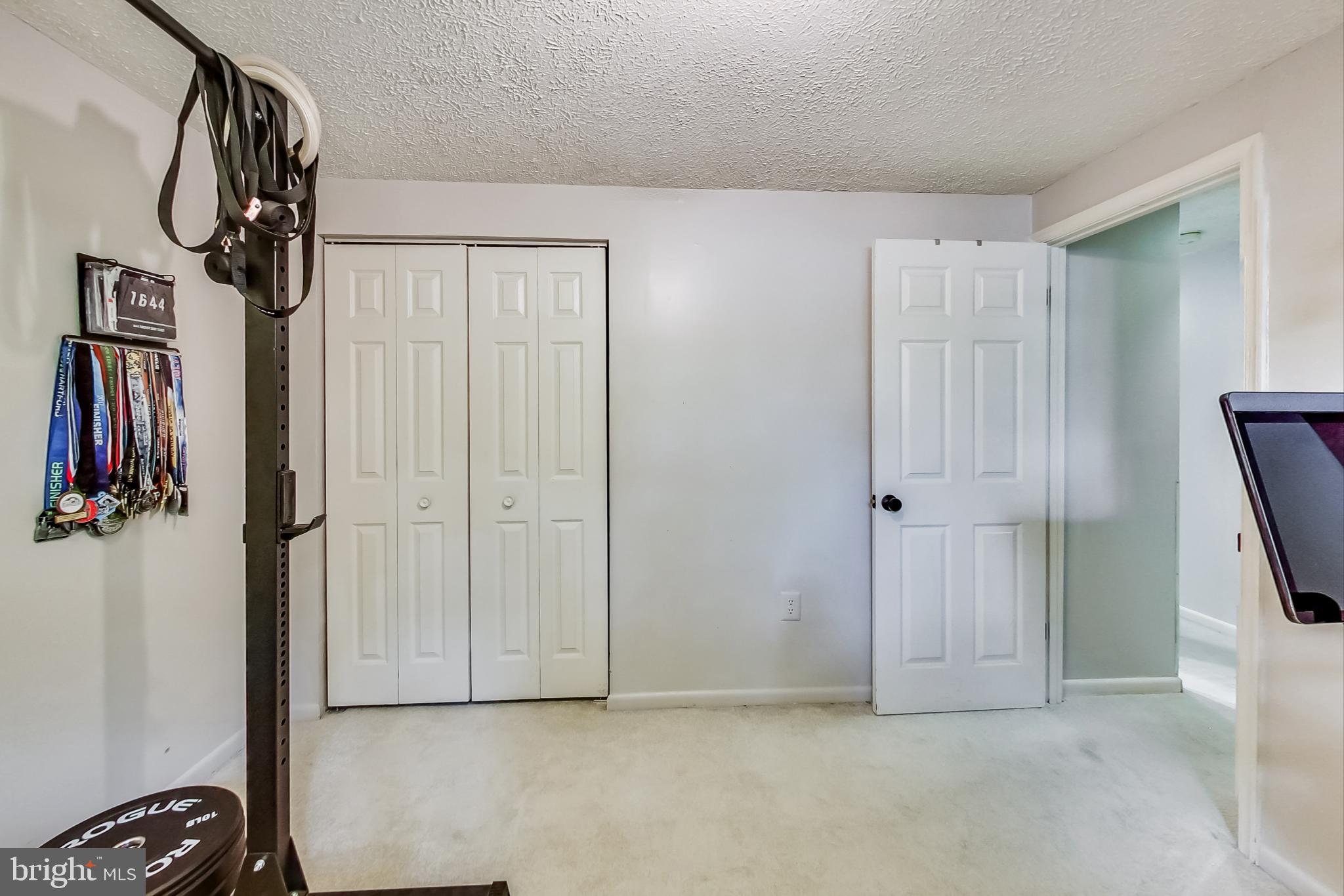 LAFAYETTE VILLAGE - Residential