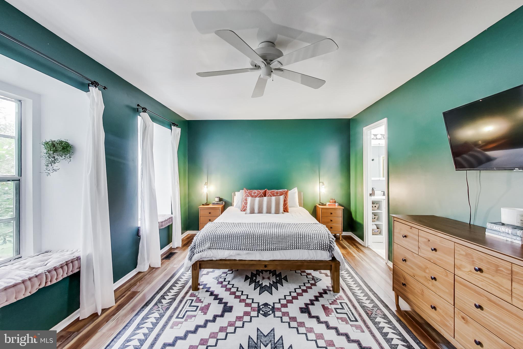 LAFAYETTE VILLAGE - Residential