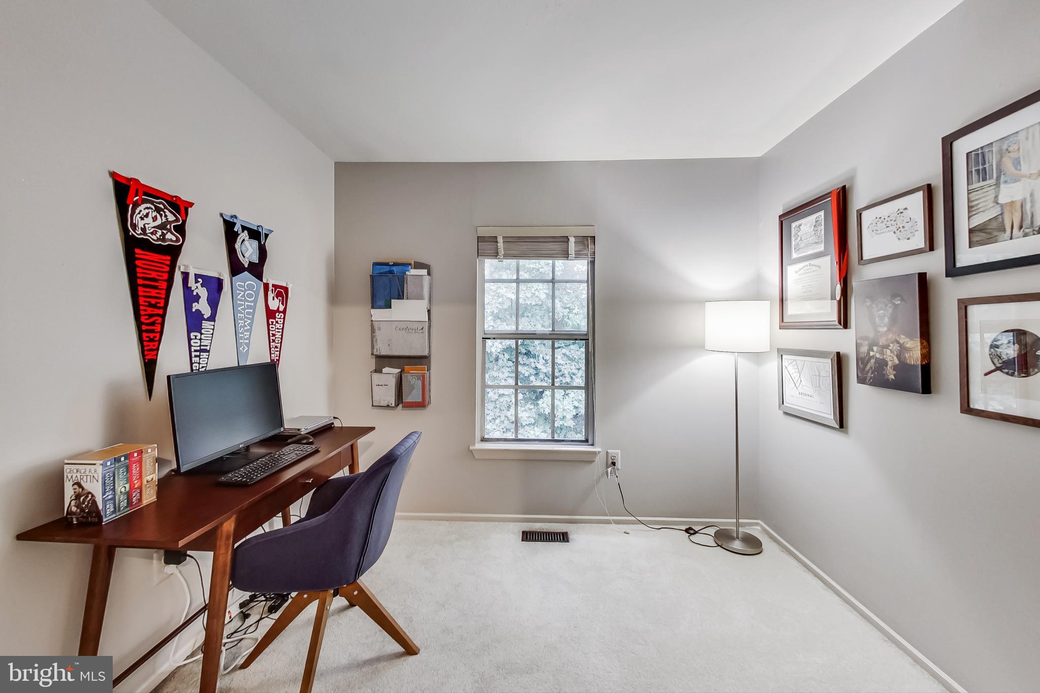 LAFAYETTE VILLAGE - Residential