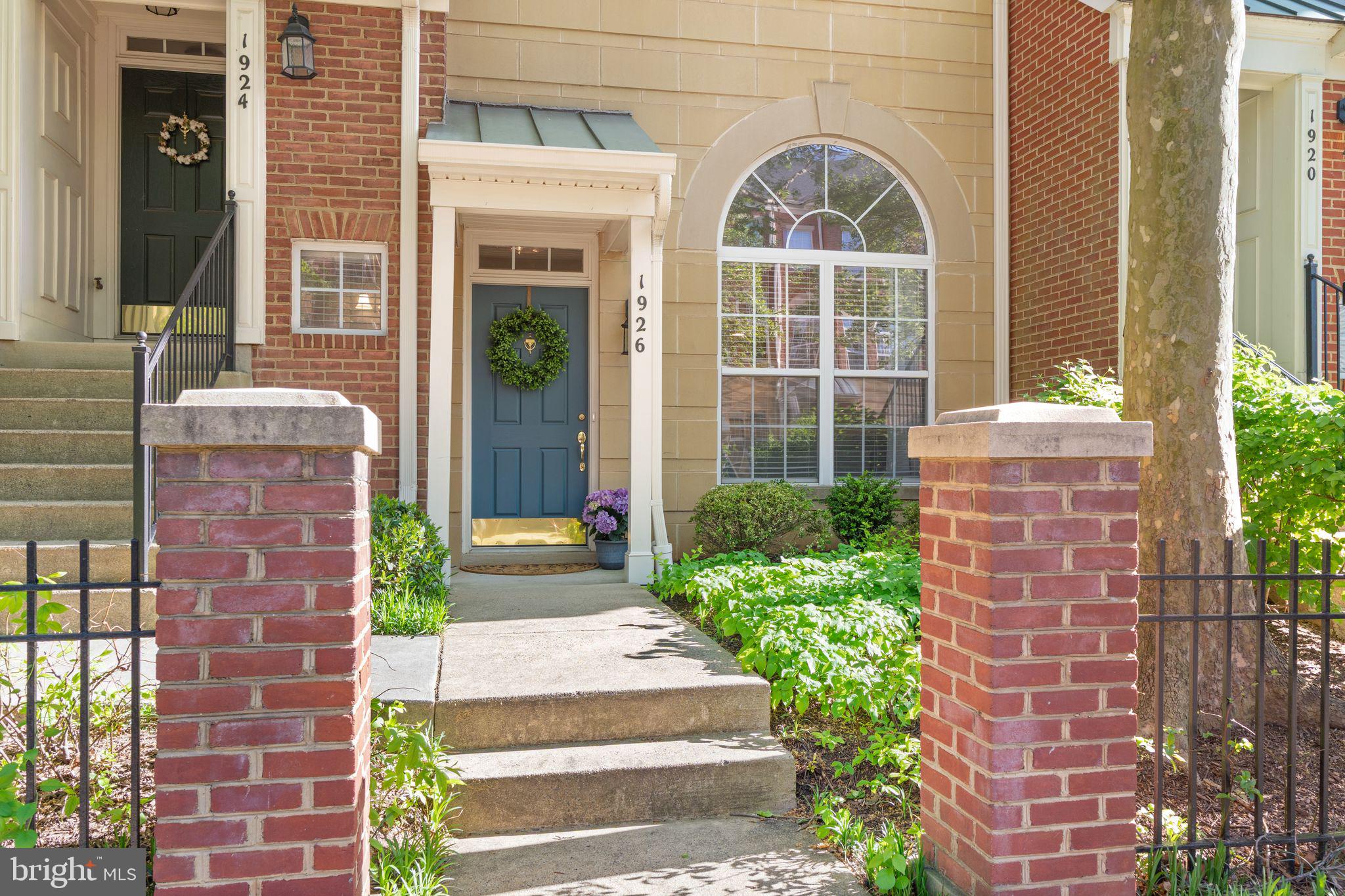 LINCOLN PARK - Residential