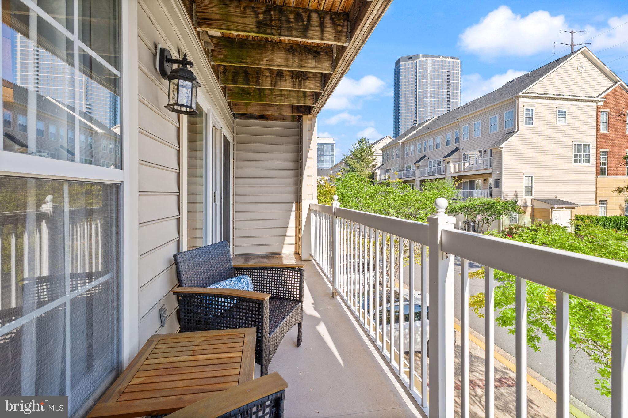 LINCOLN PARK - Residential