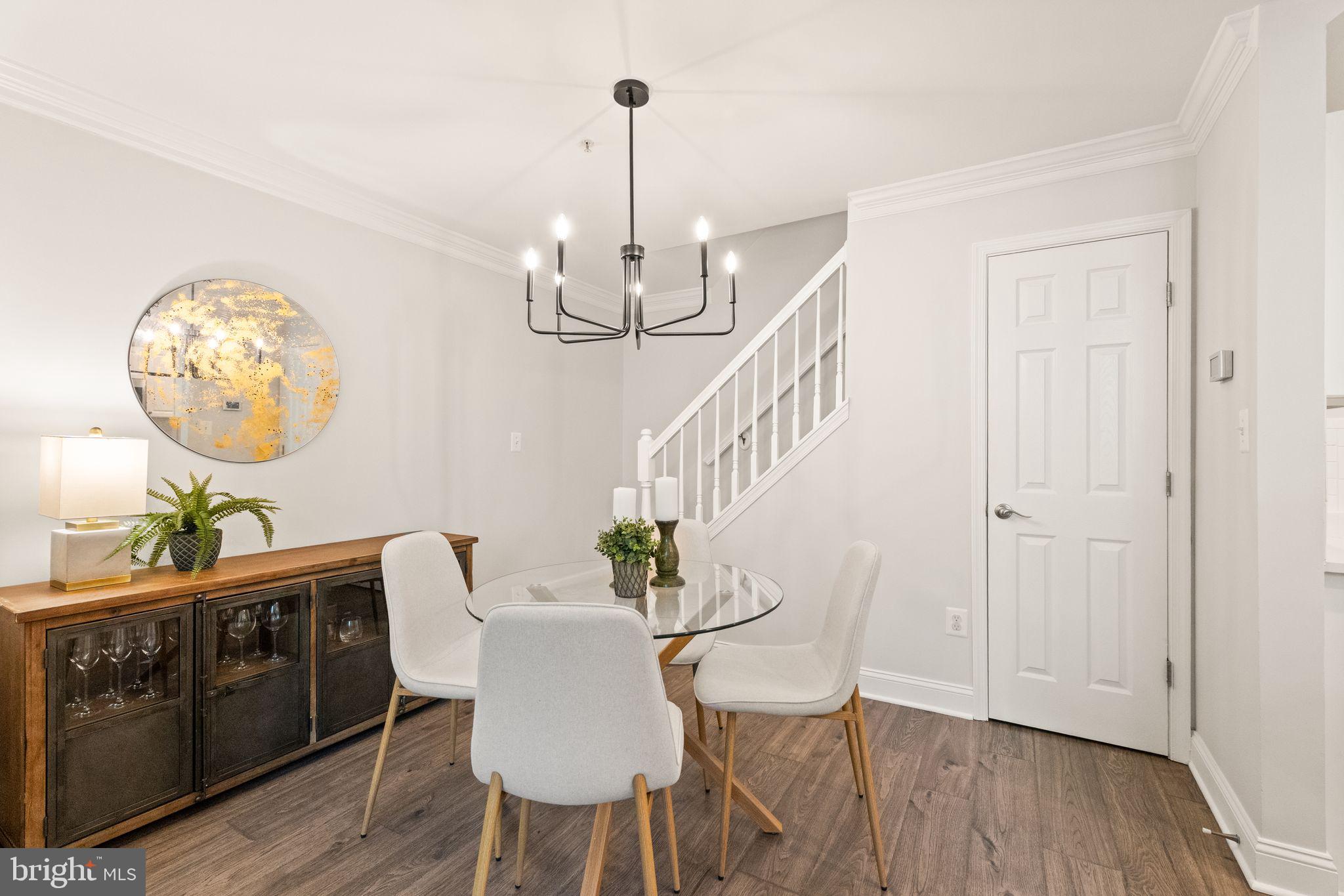 LINCOLN PARK - Residential