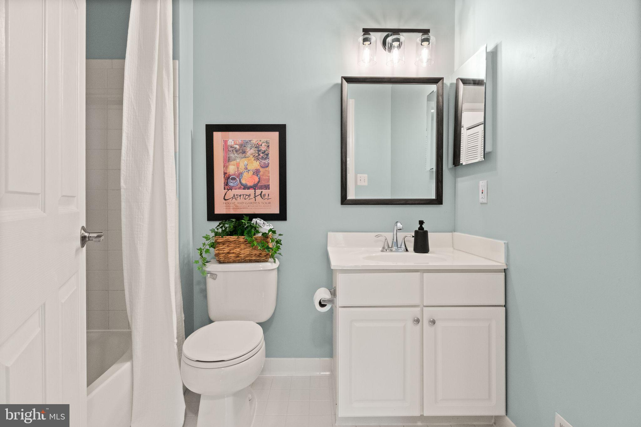 LINCOLN PARK - Residential