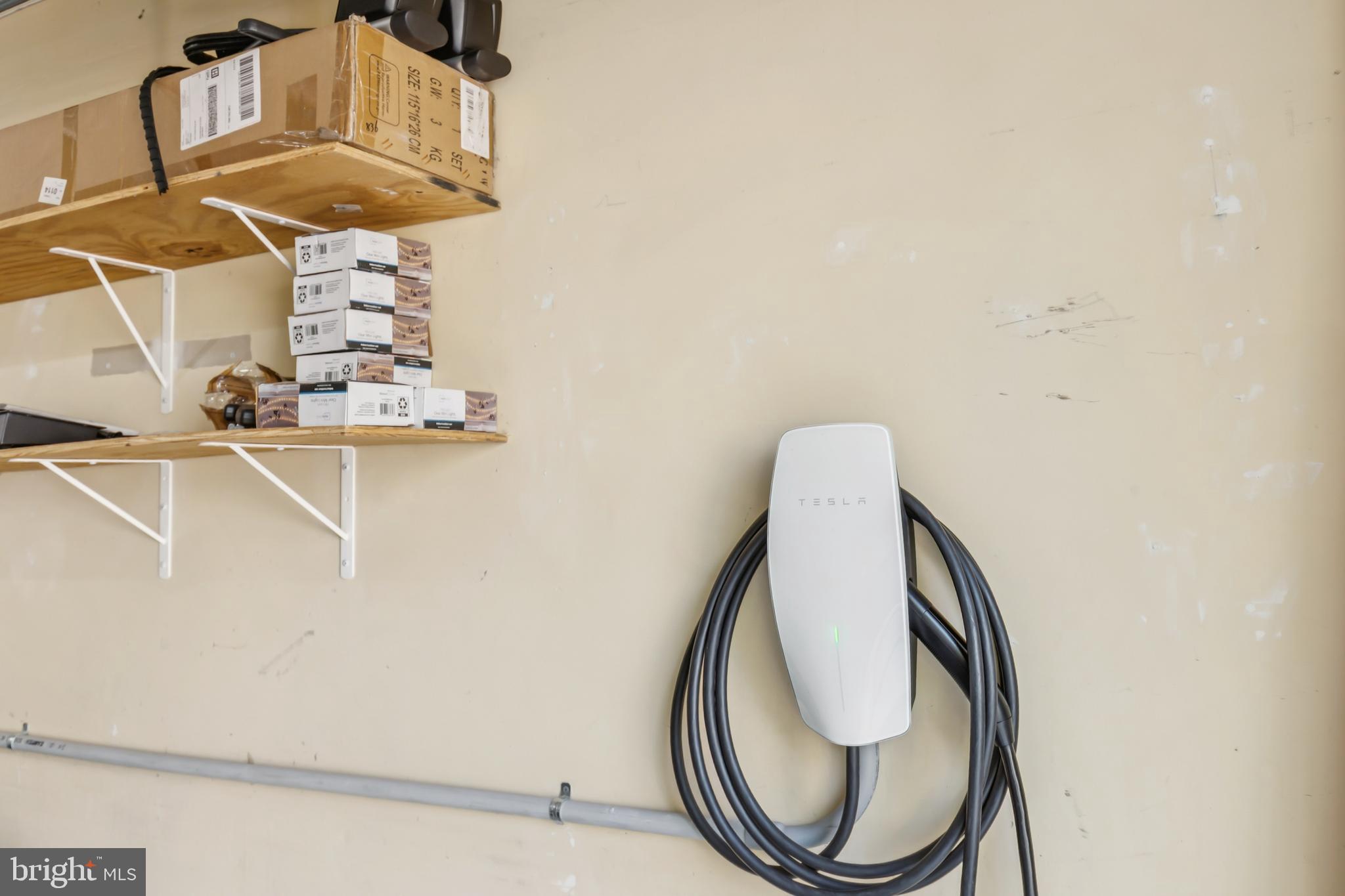 POTOMAC CLUB - Residential