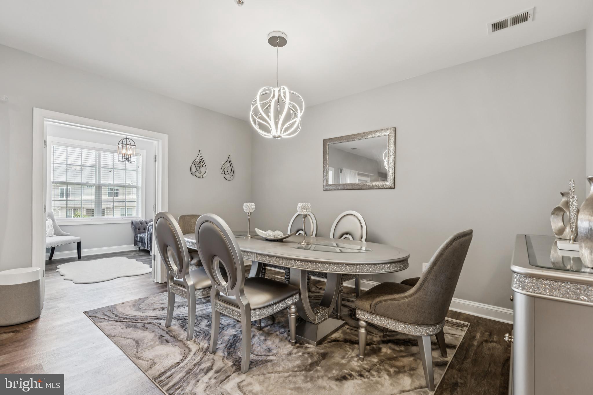 POTOMAC CLUB - Residential