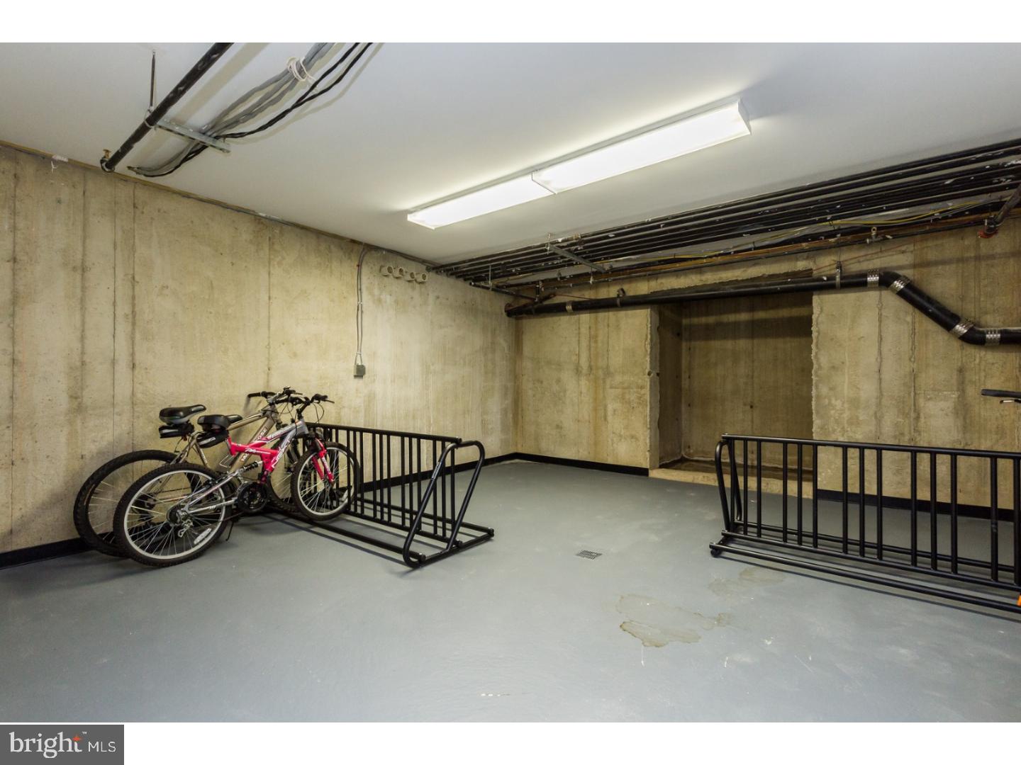 FISHTOWN - Residential Lease