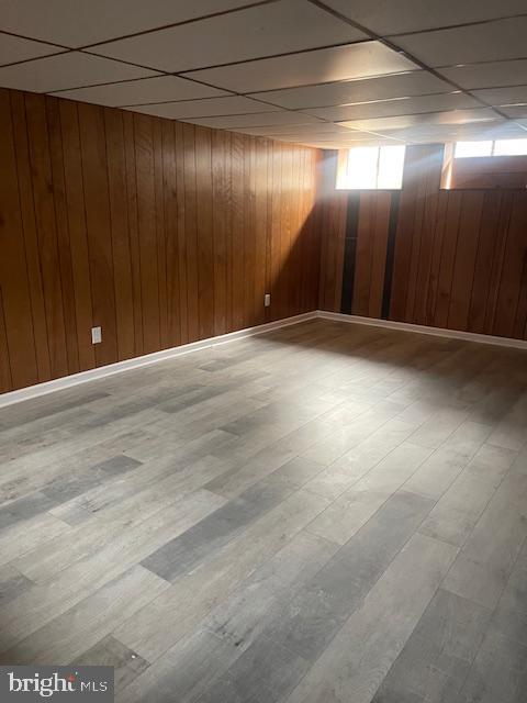 COUNTY DOWNE - Residential Lease