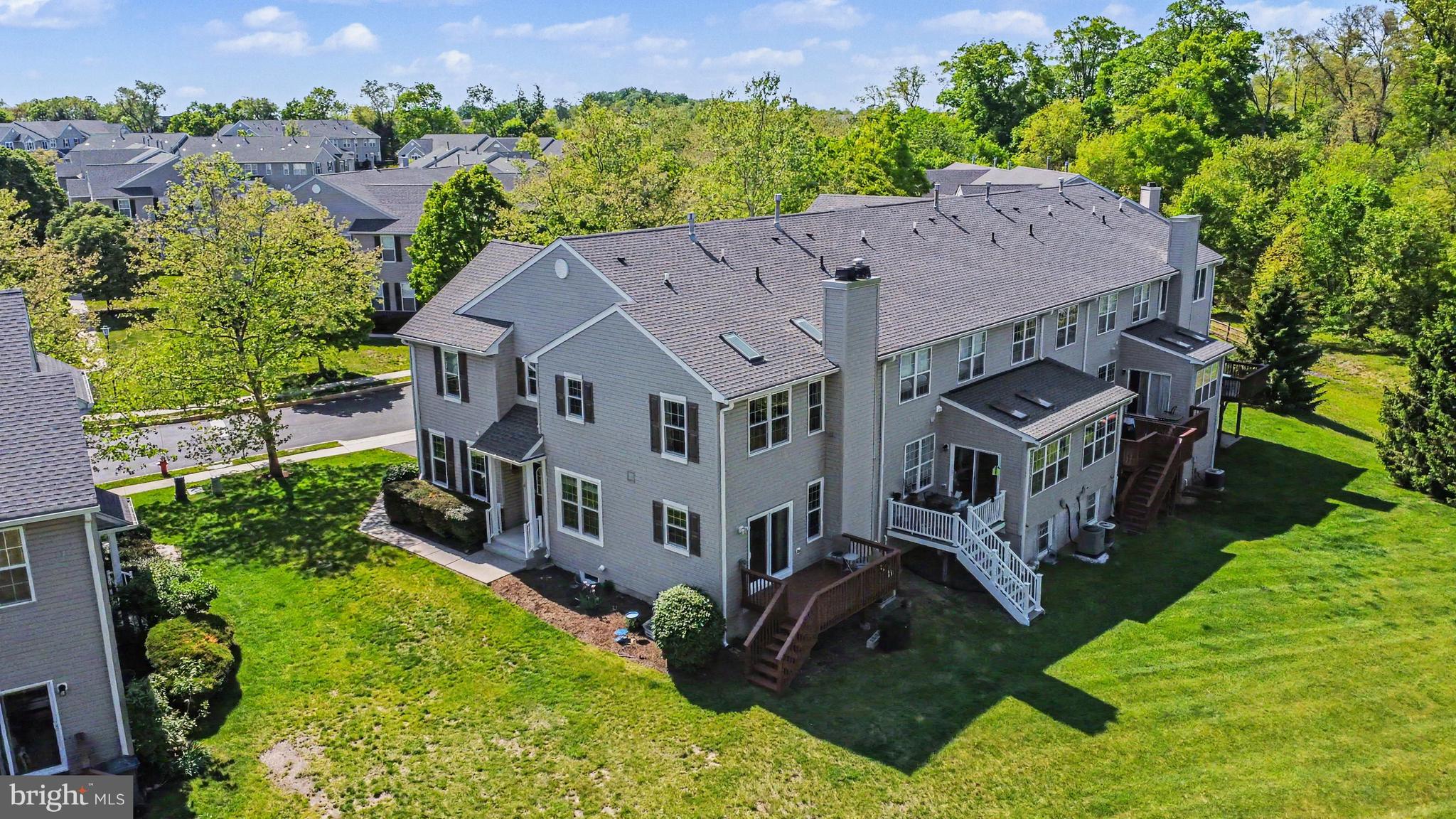 PROVIDENCE VIEW - Residential