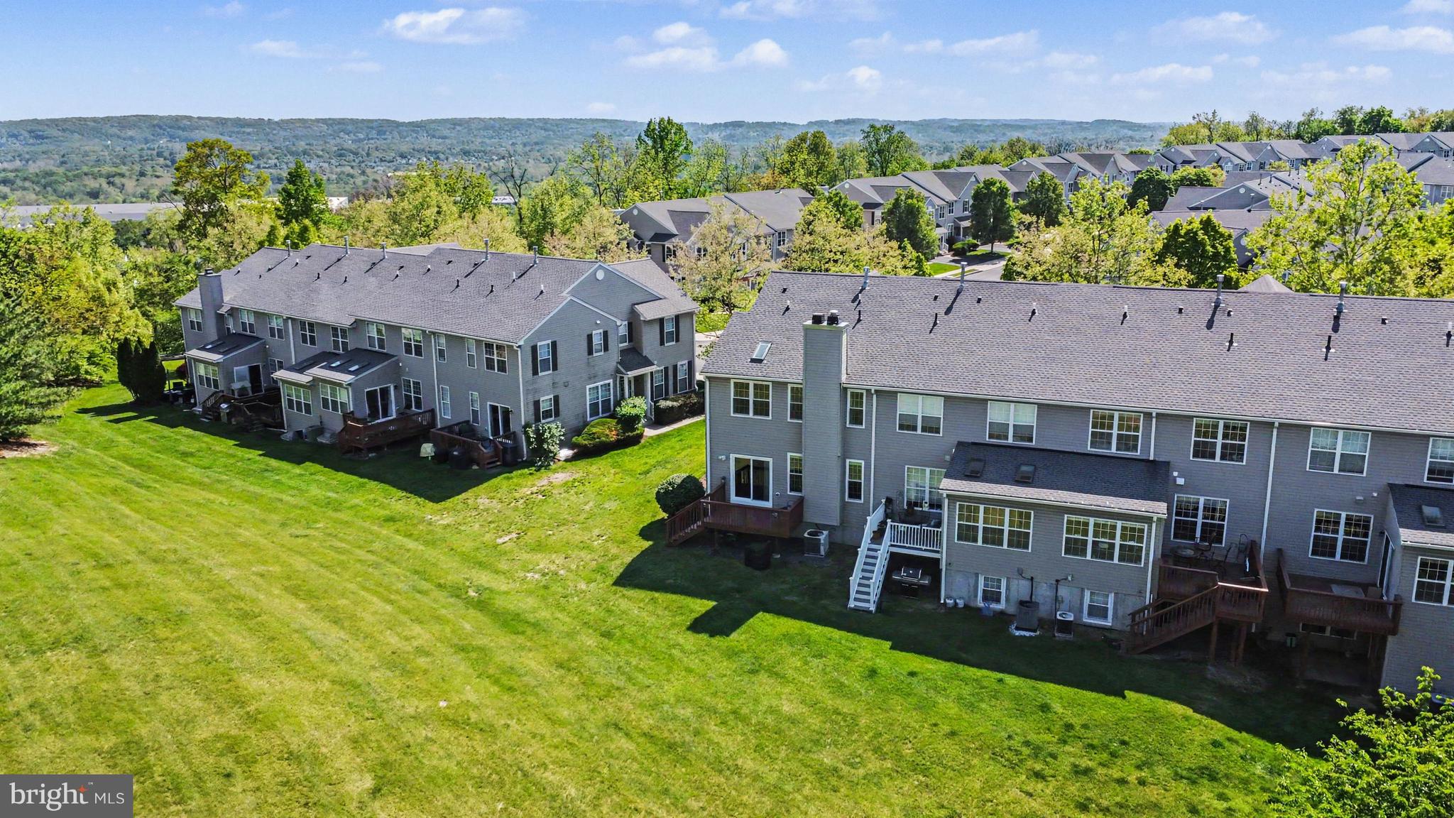 PROVIDENCE VIEW - Residential