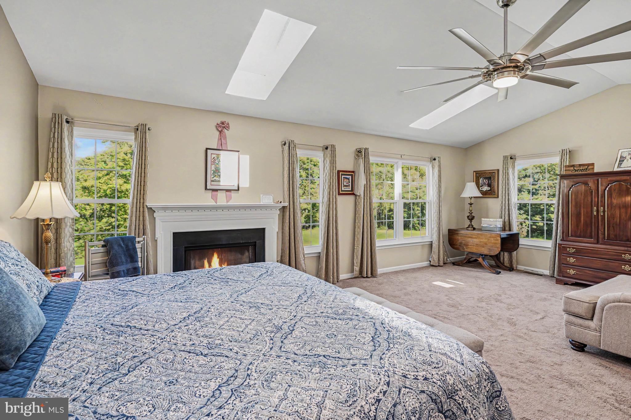 PROVIDENCE VIEW - Residential