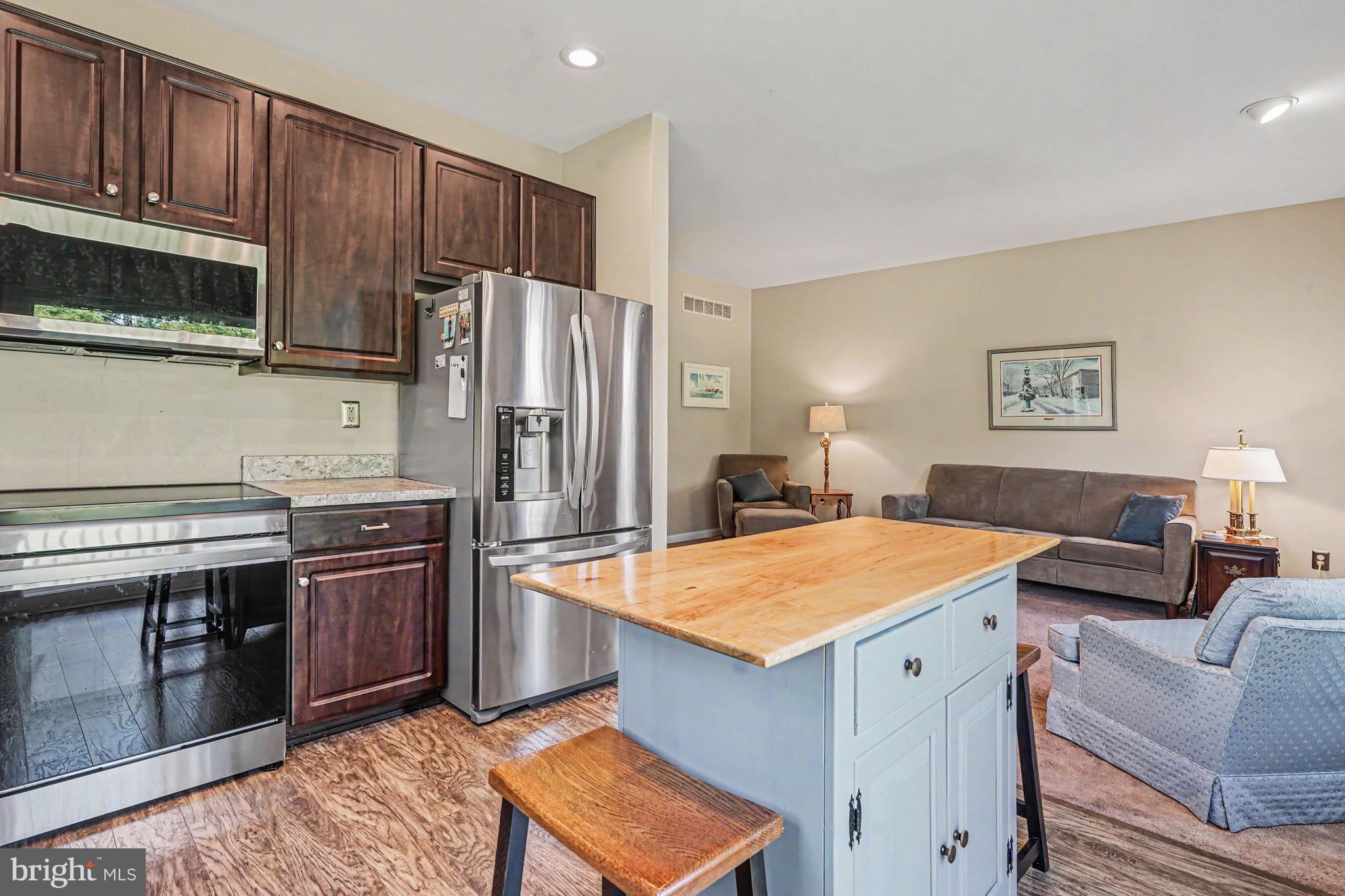 PROVIDENCE VIEW - Residential