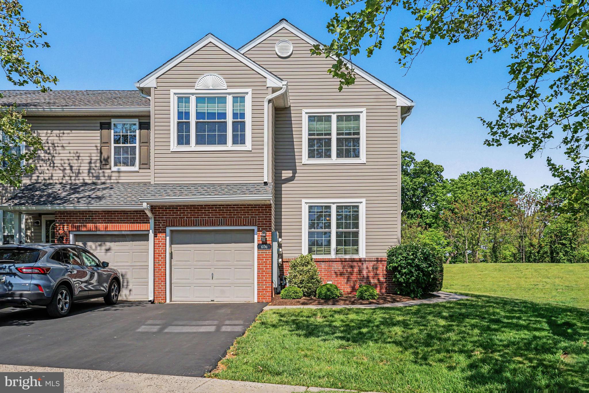 PROVIDENCE VIEW - Residential