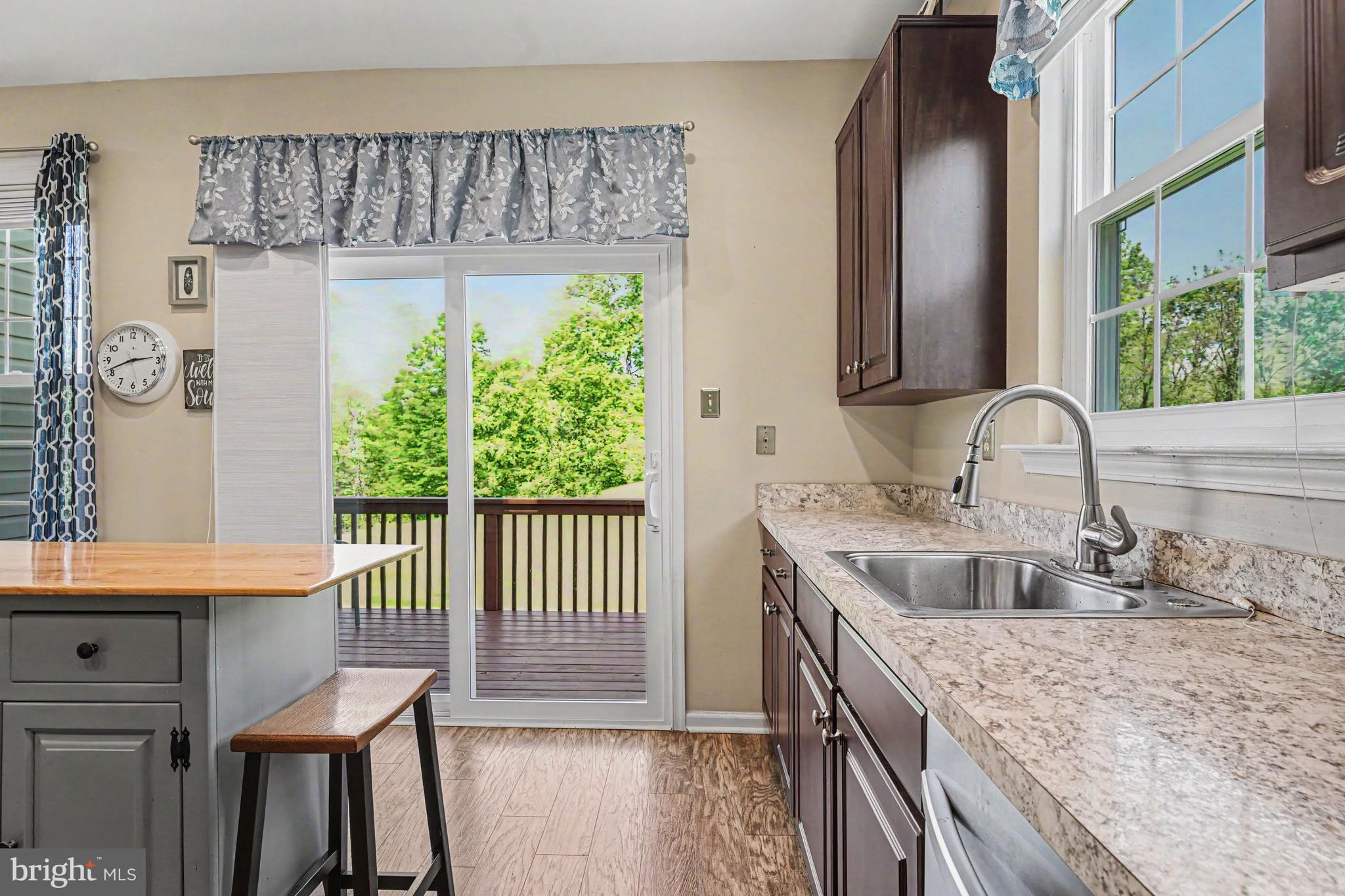 PROVIDENCE VIEW - Residential