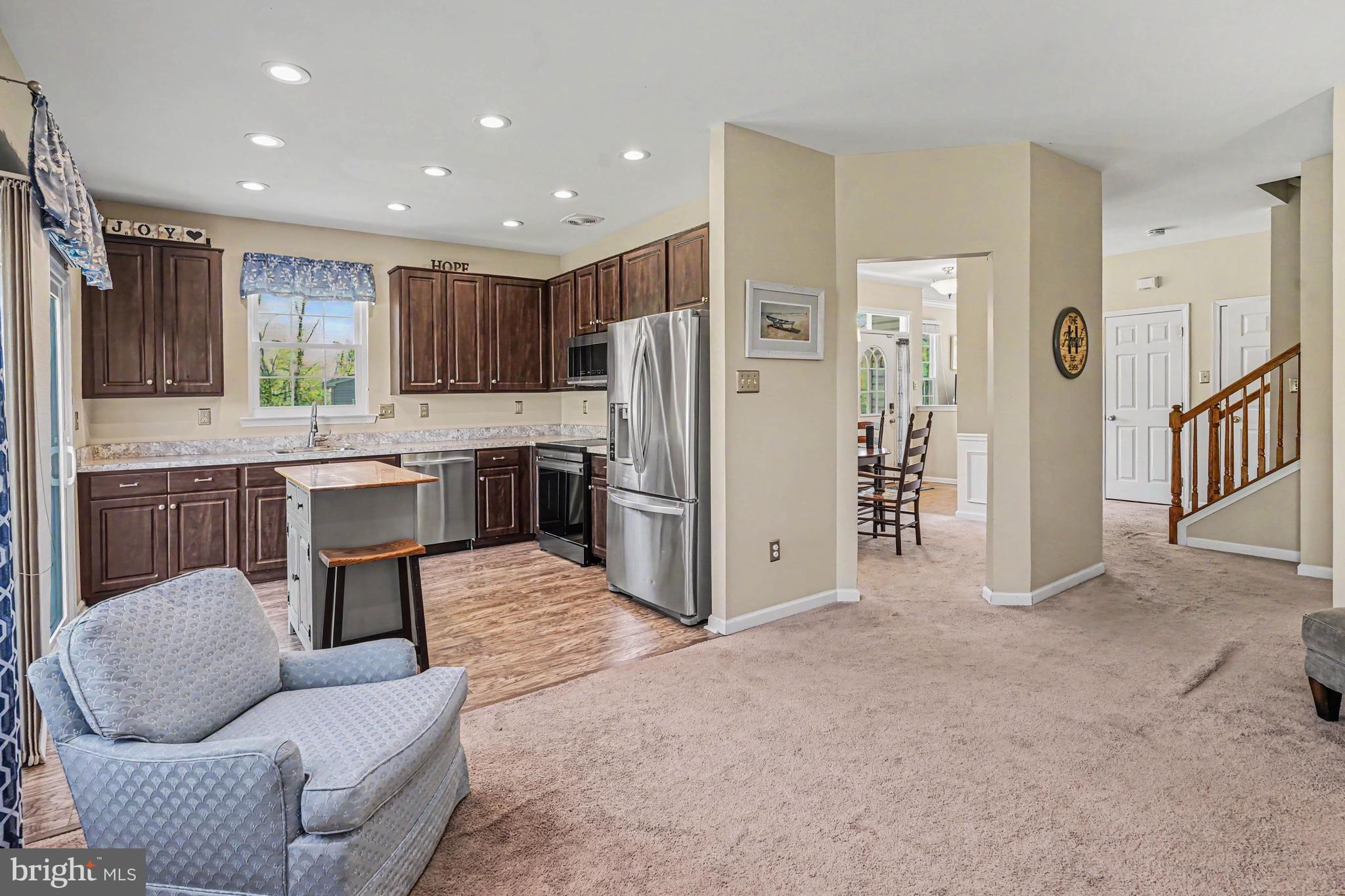 PROVIDENCE VIEW - Residential