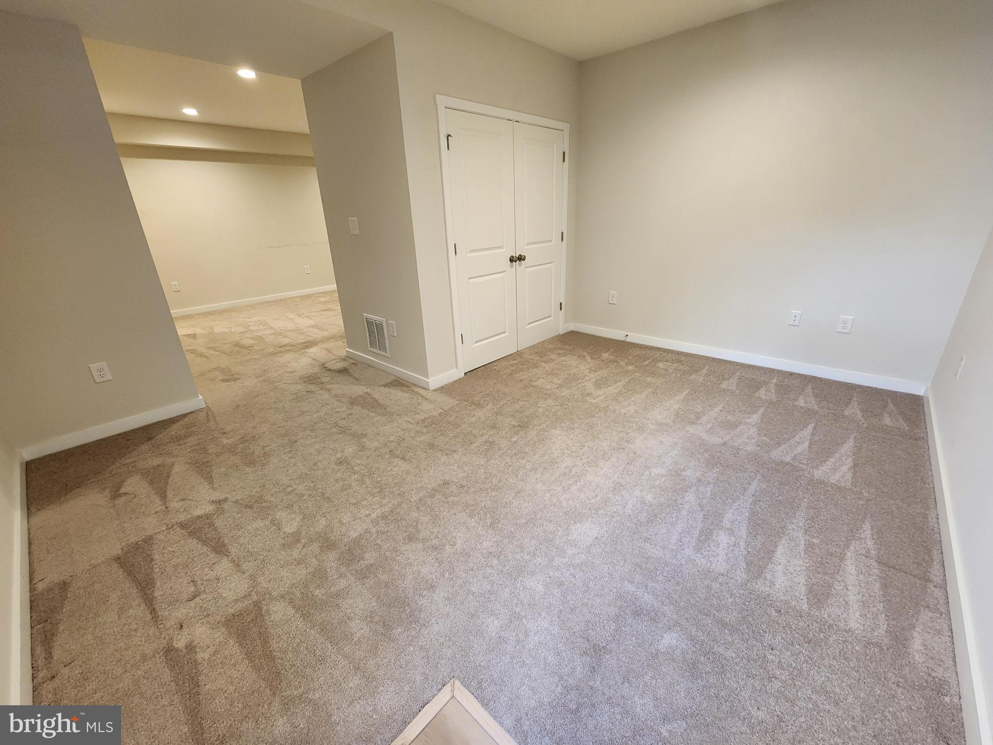 HERITAGE HILLS - Residential