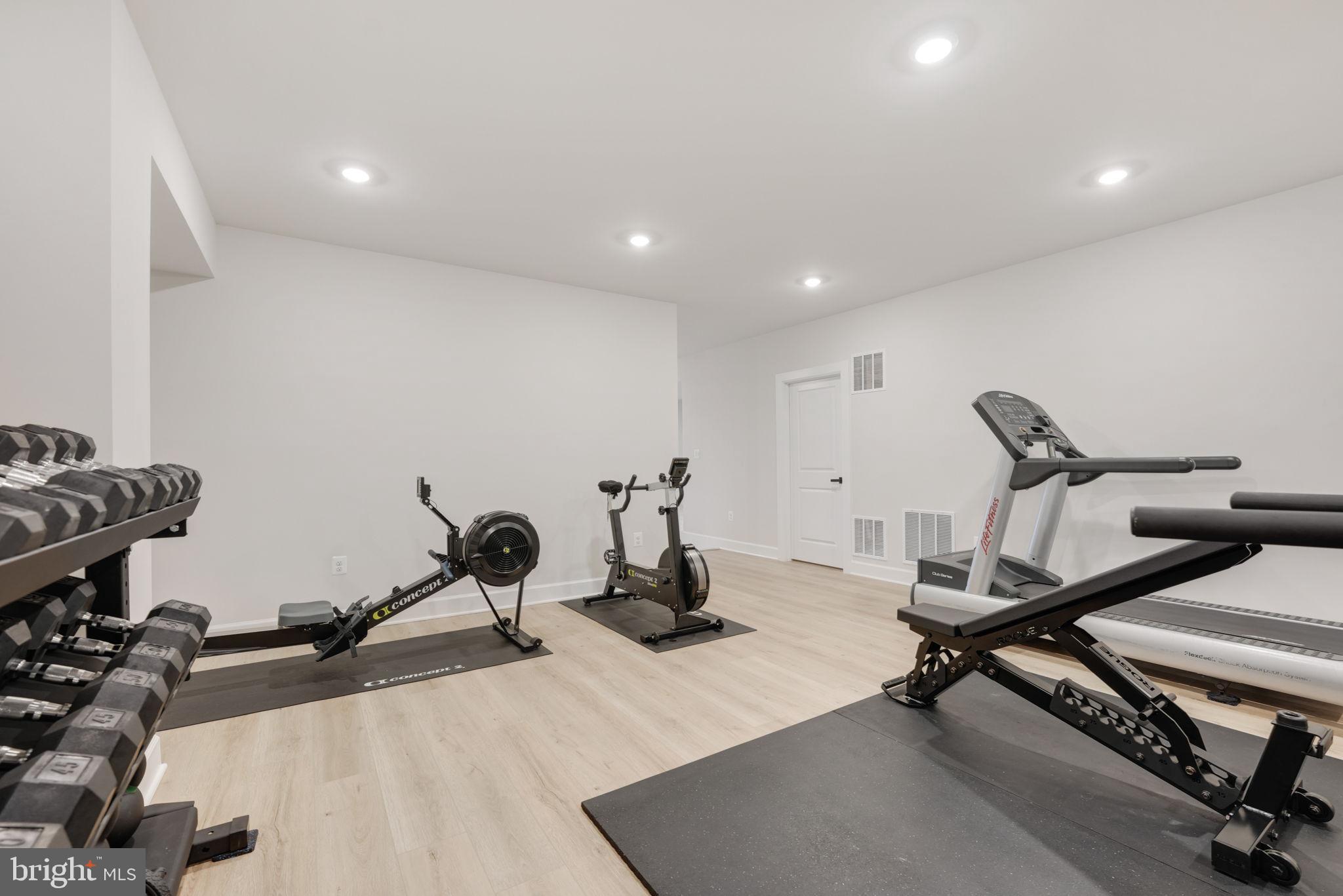 FAWN LAKE - Residential