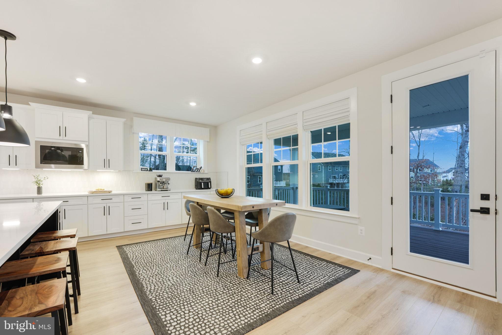 FAWN LAKE - Residential