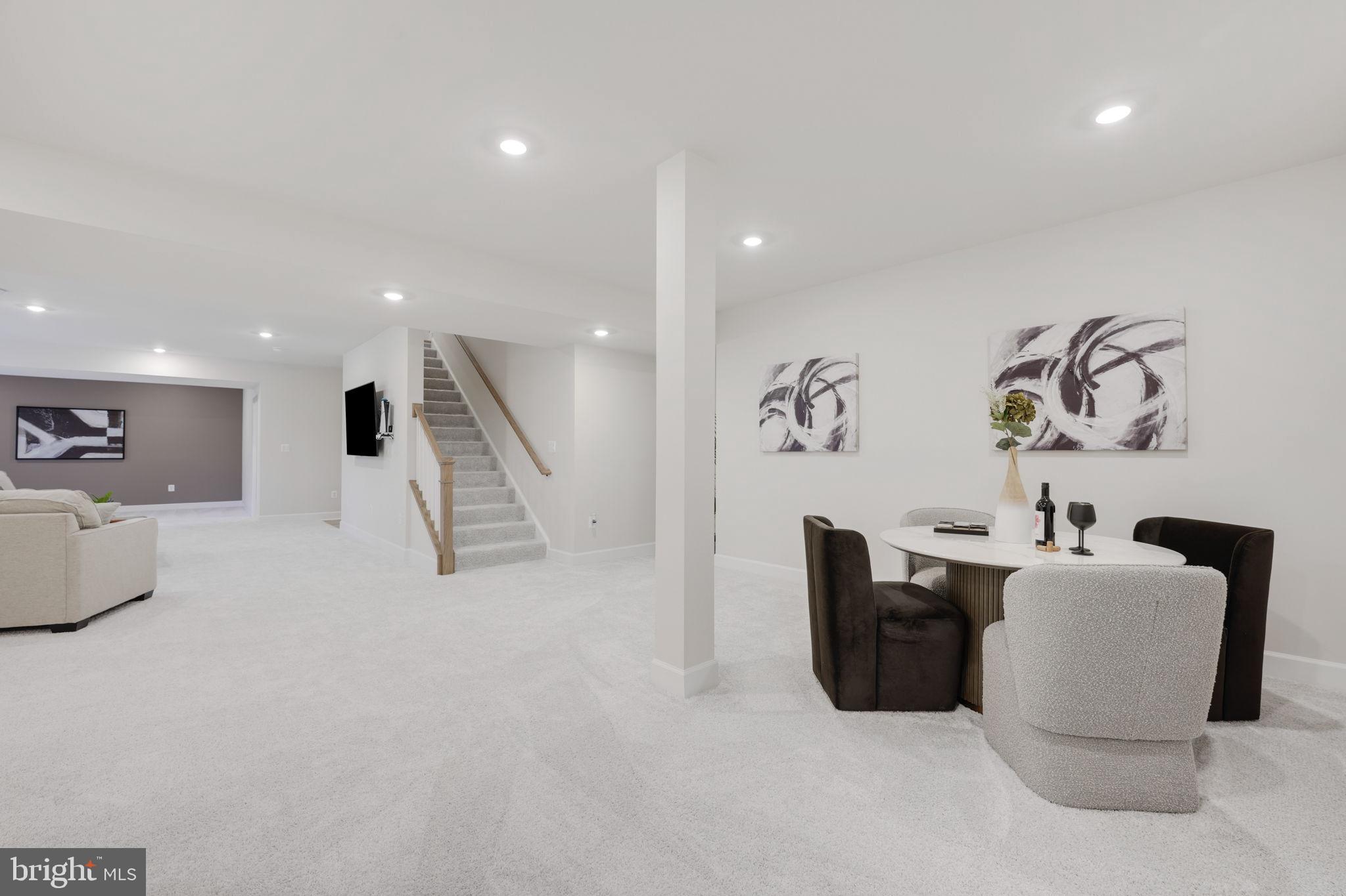 FAWN LAKE - Residential