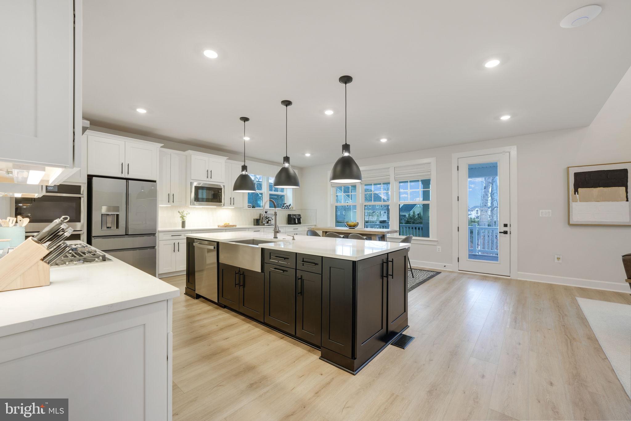 FAWN LAKE - Residential