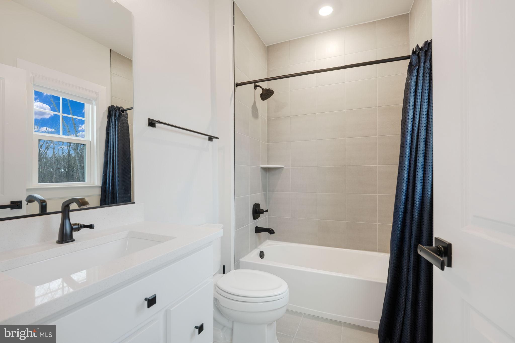 FAWN LAKE - Residential