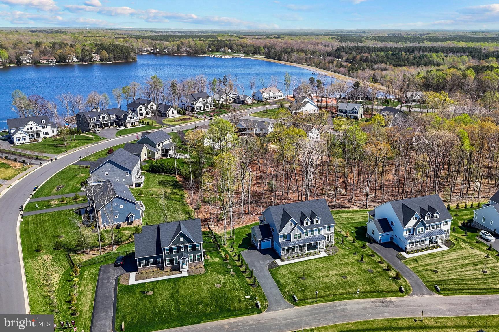 FAWN LAKE - Residential