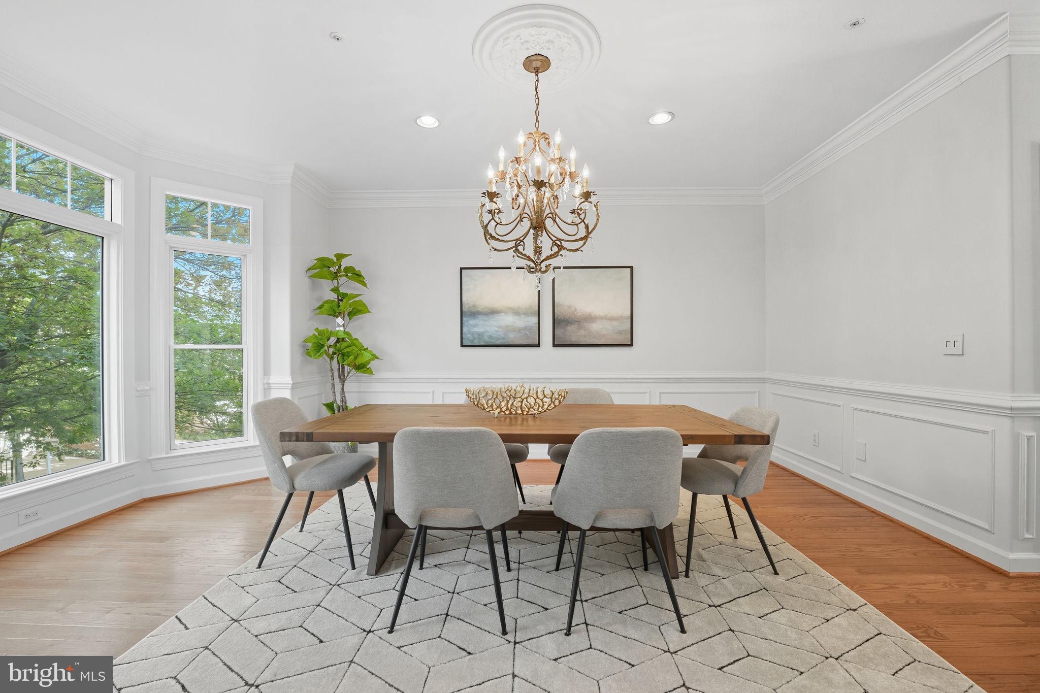 HILLCREST - Residential