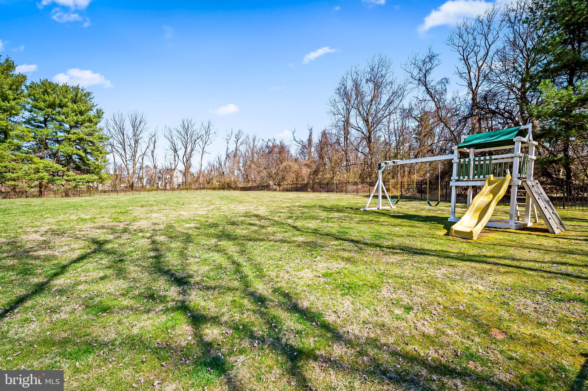 ASCOT ESTATES - Residential