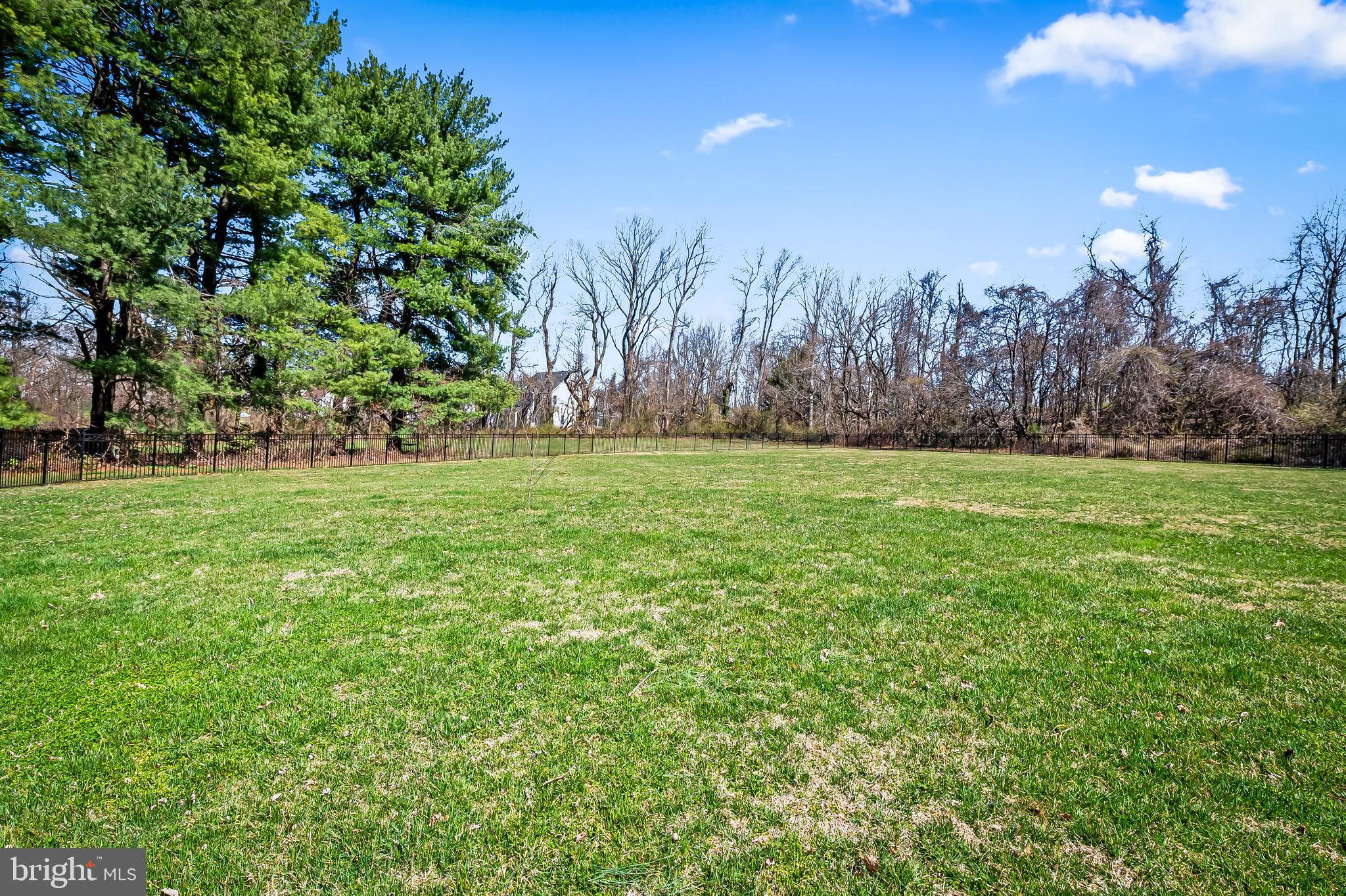 ASCOT ESTATES - Residential