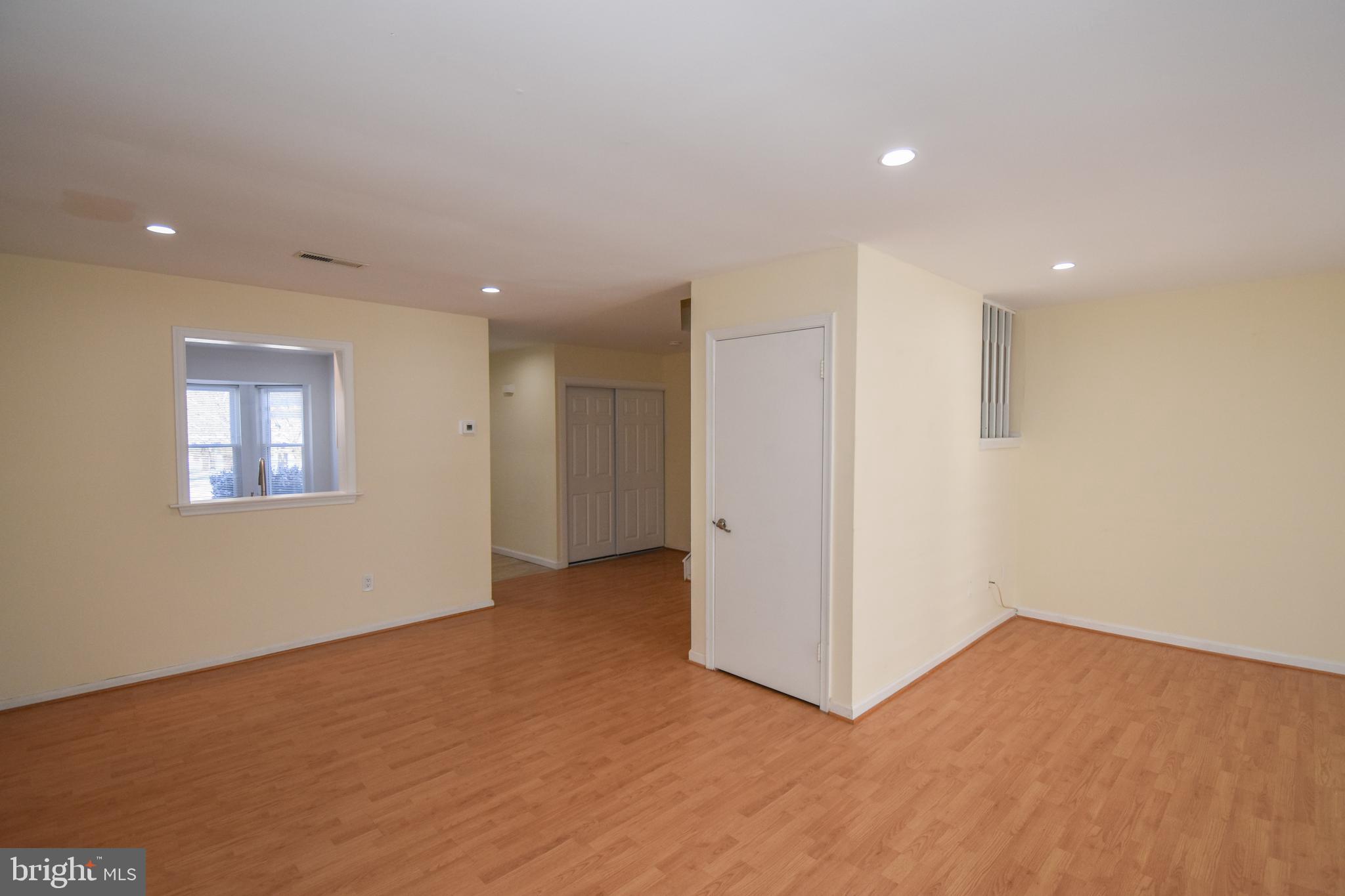 TAPESTRY - Residential Lease