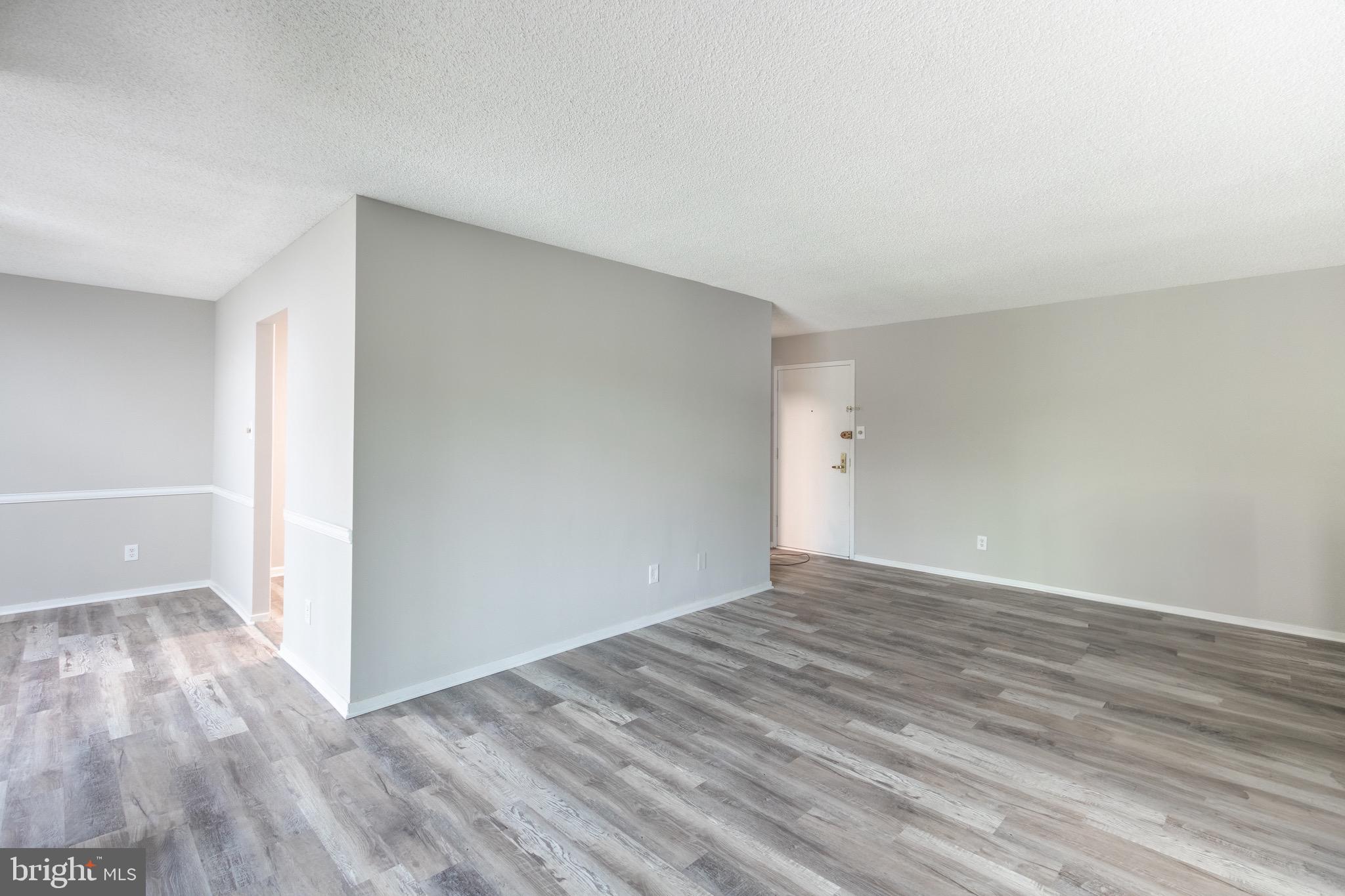 IDYLWOOD TOWERS CONDO - Residential