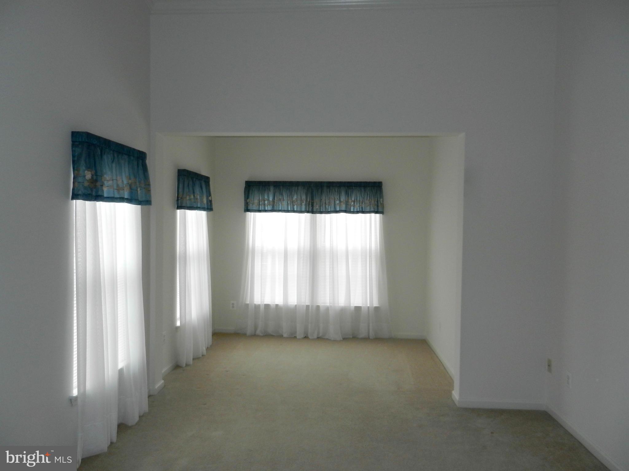 PERRY HALL FARMS - Residential