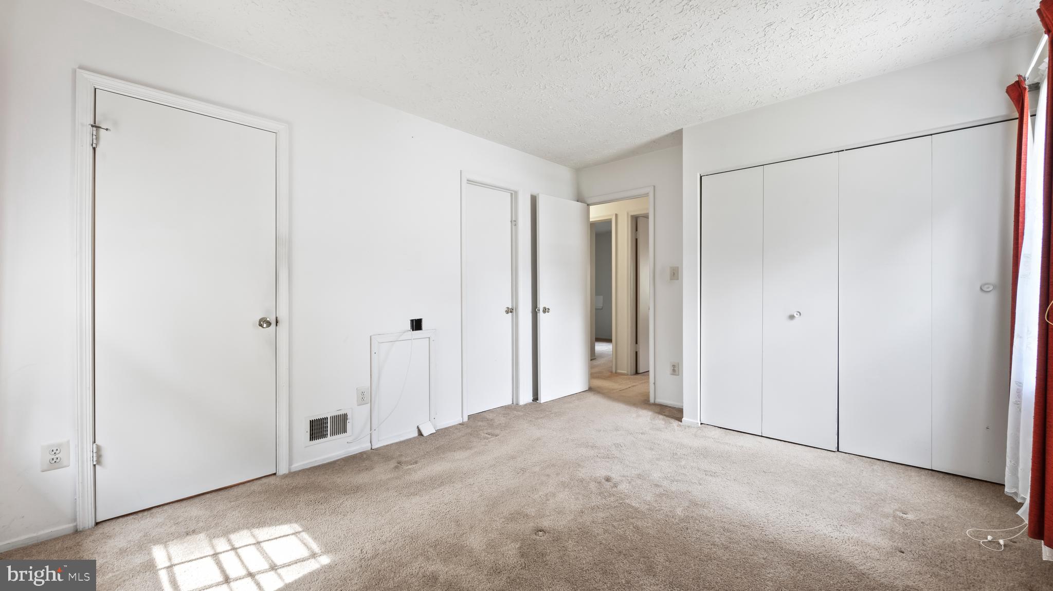 MARLBOROUGH SOUTH - Residential