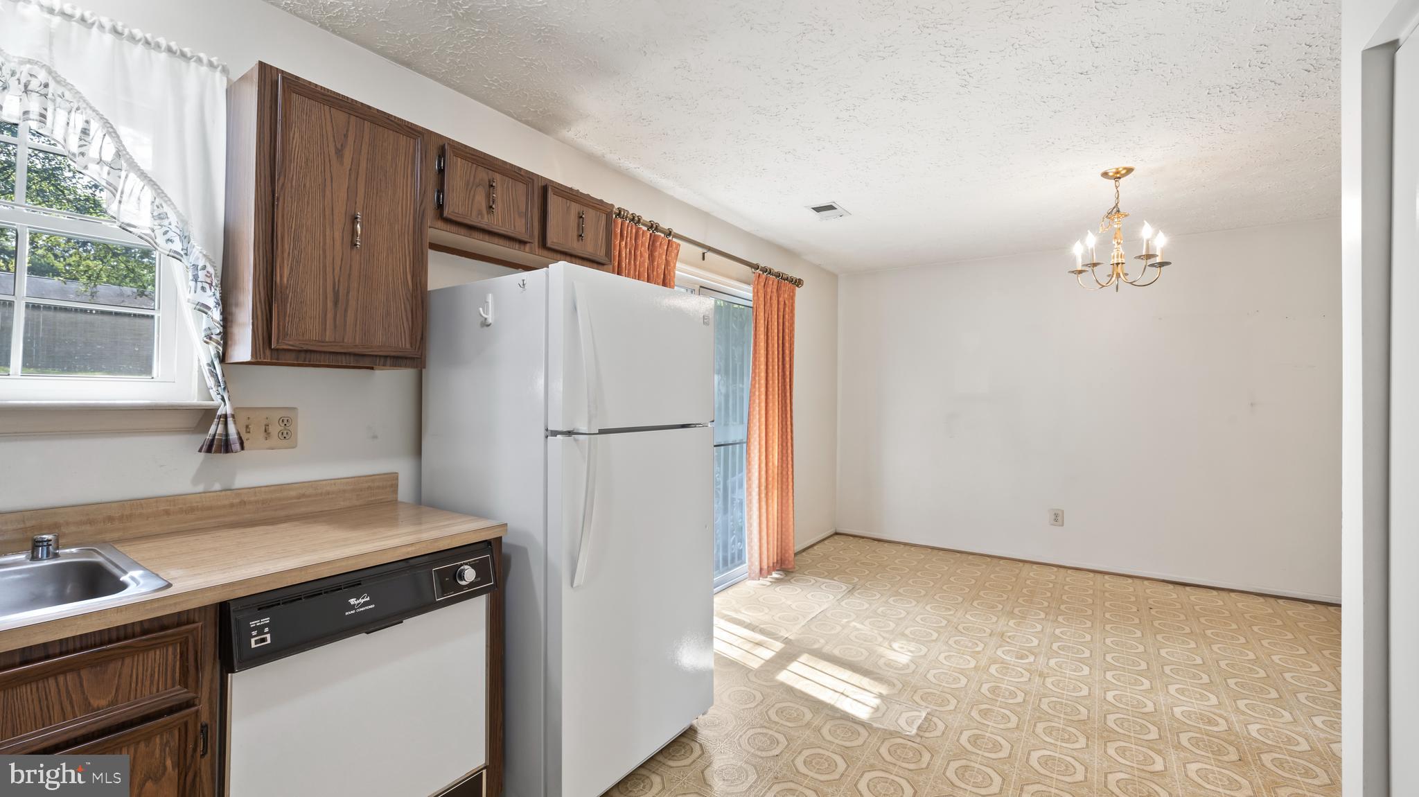 MARLBOROUGH SOUTH - Residential